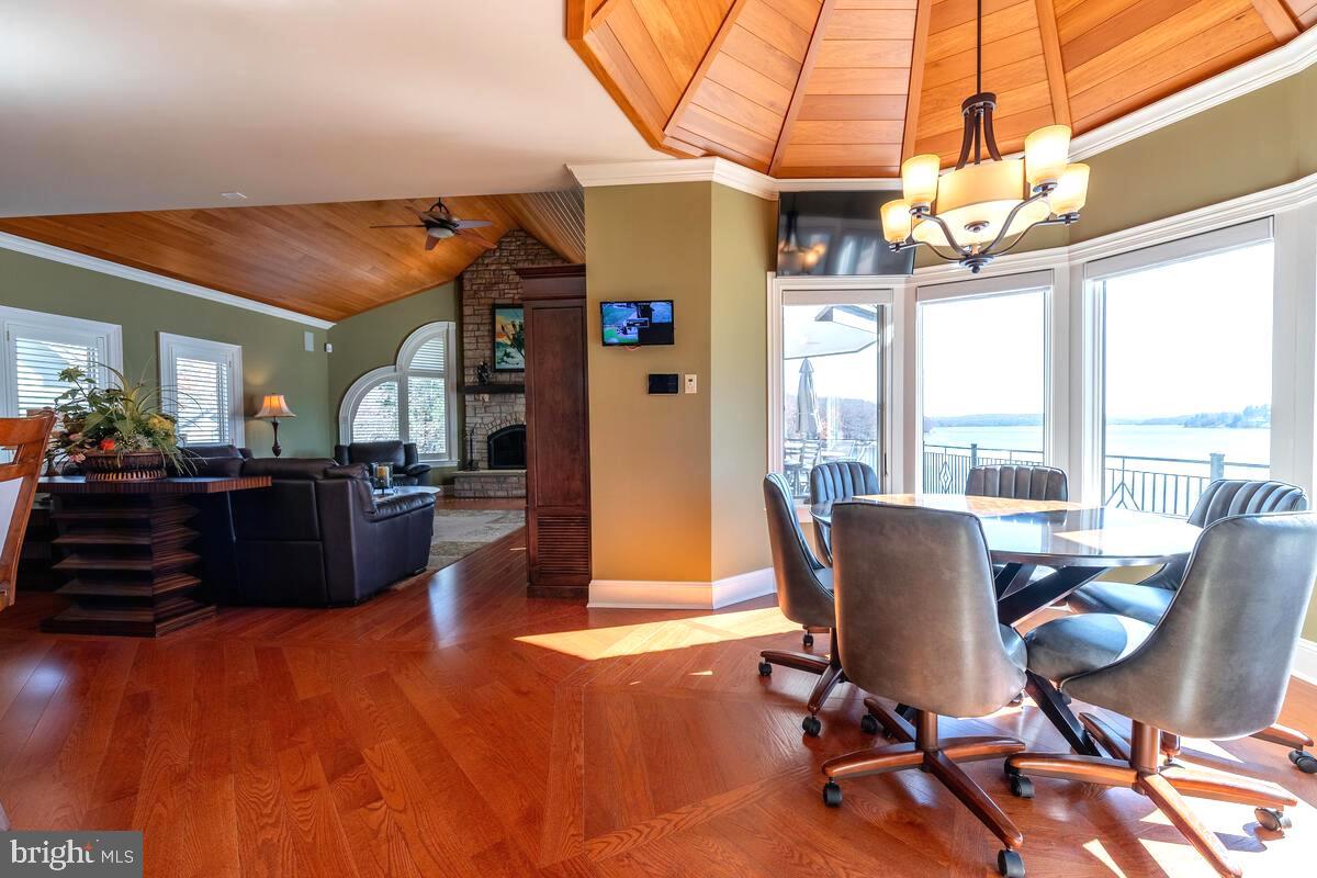 574 Rock Lodge Rd
