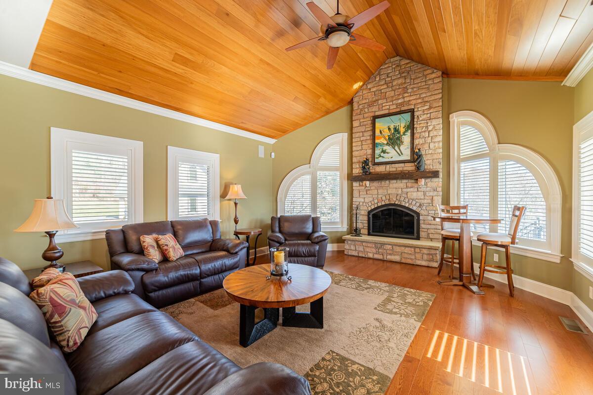 574 Rock Lodge Rd