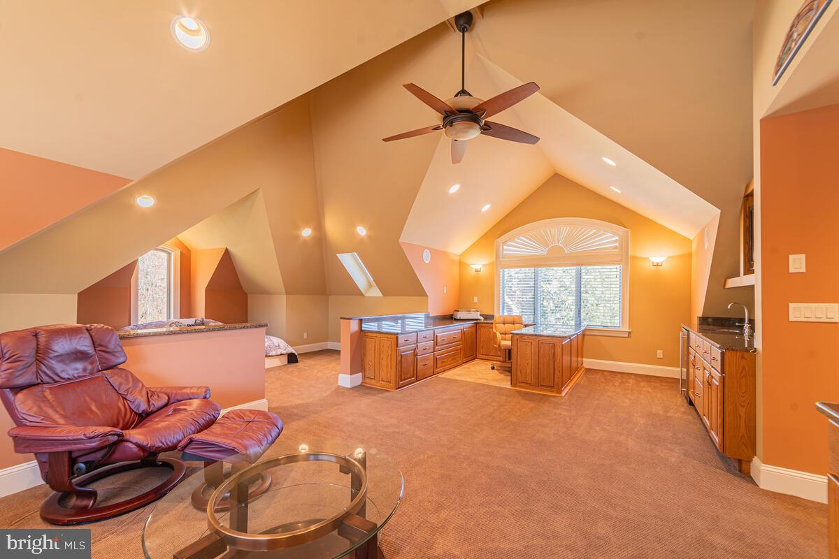574 Rock Lodge Rd