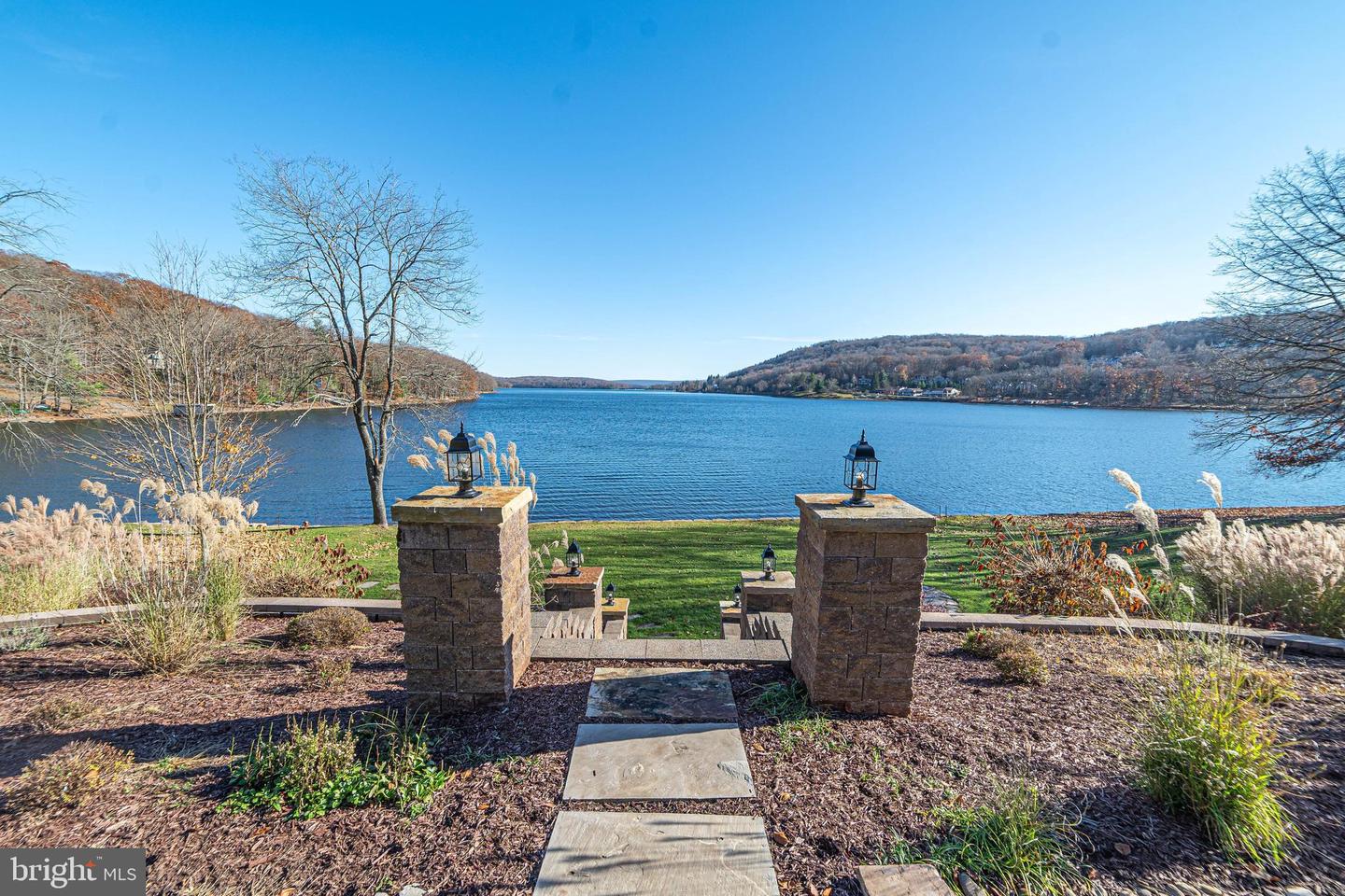 574 Rock Lodge Rd