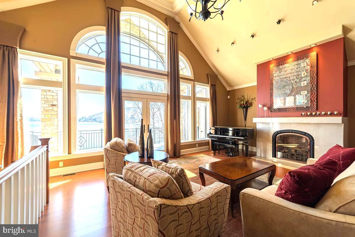 574 Rock Lodge Rd