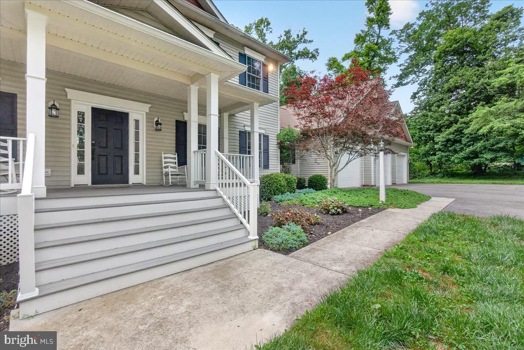 2516 DAISY ROAD