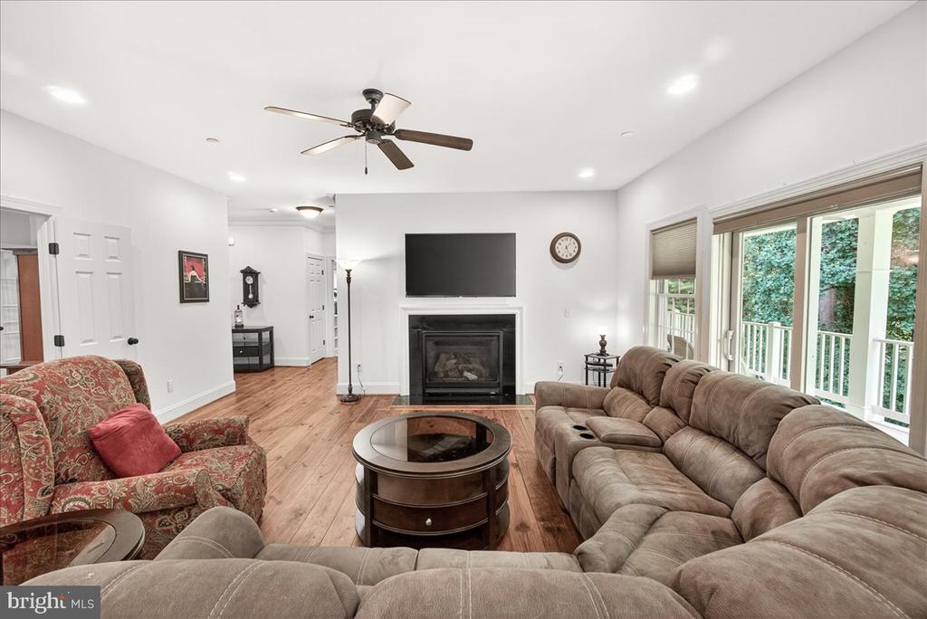 2516 DAISY ROAD