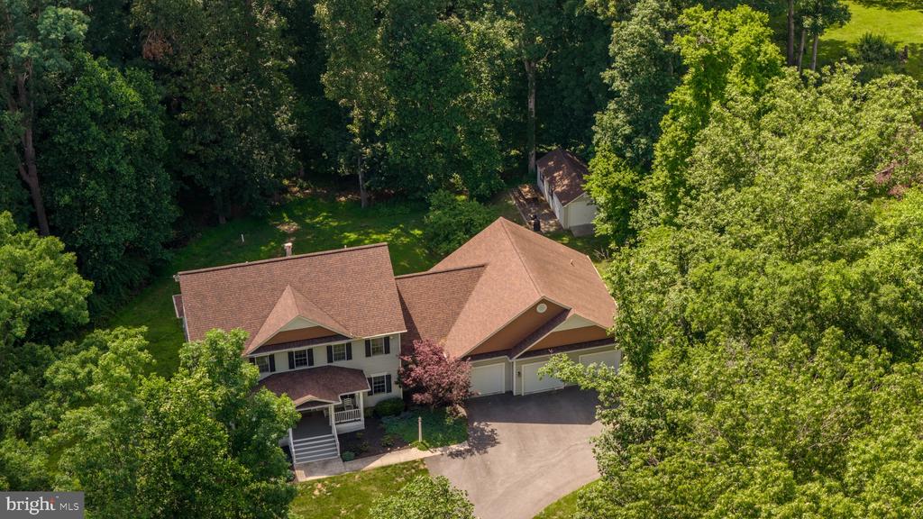 2516 DAISY ROAD