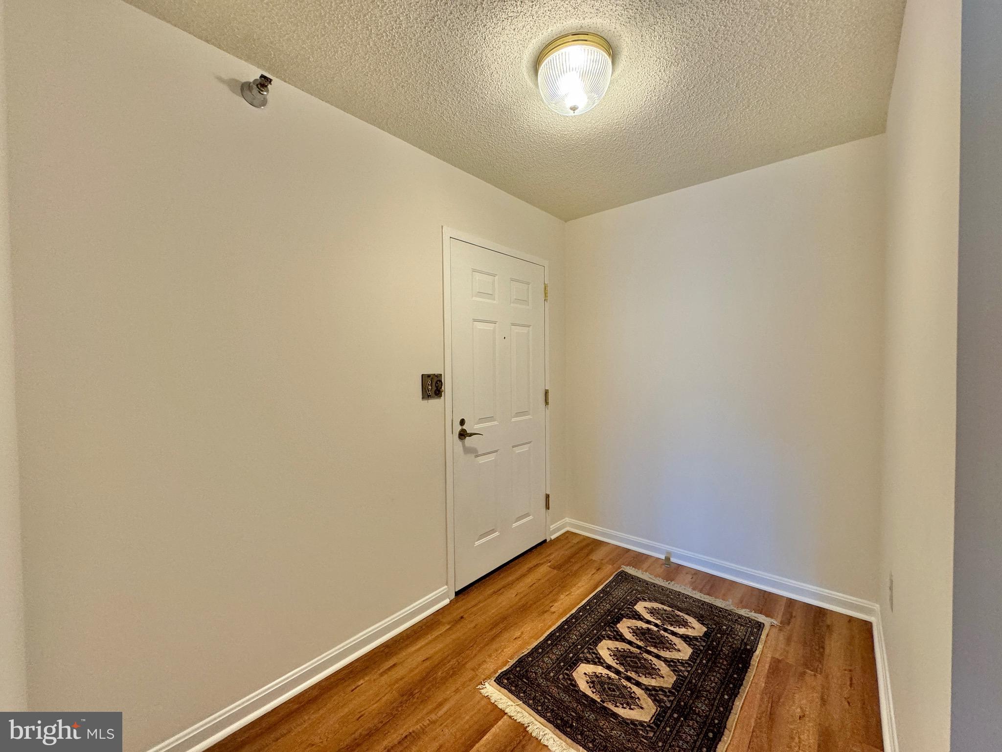 14800 Pennfield Cir #309