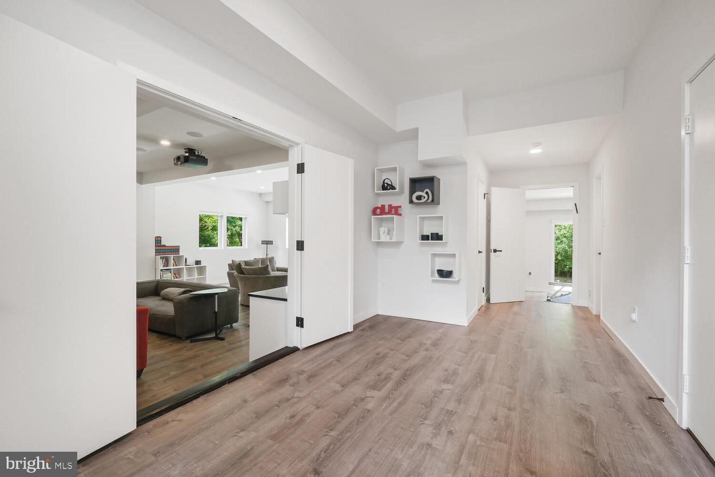 6107 Neilwood Dr