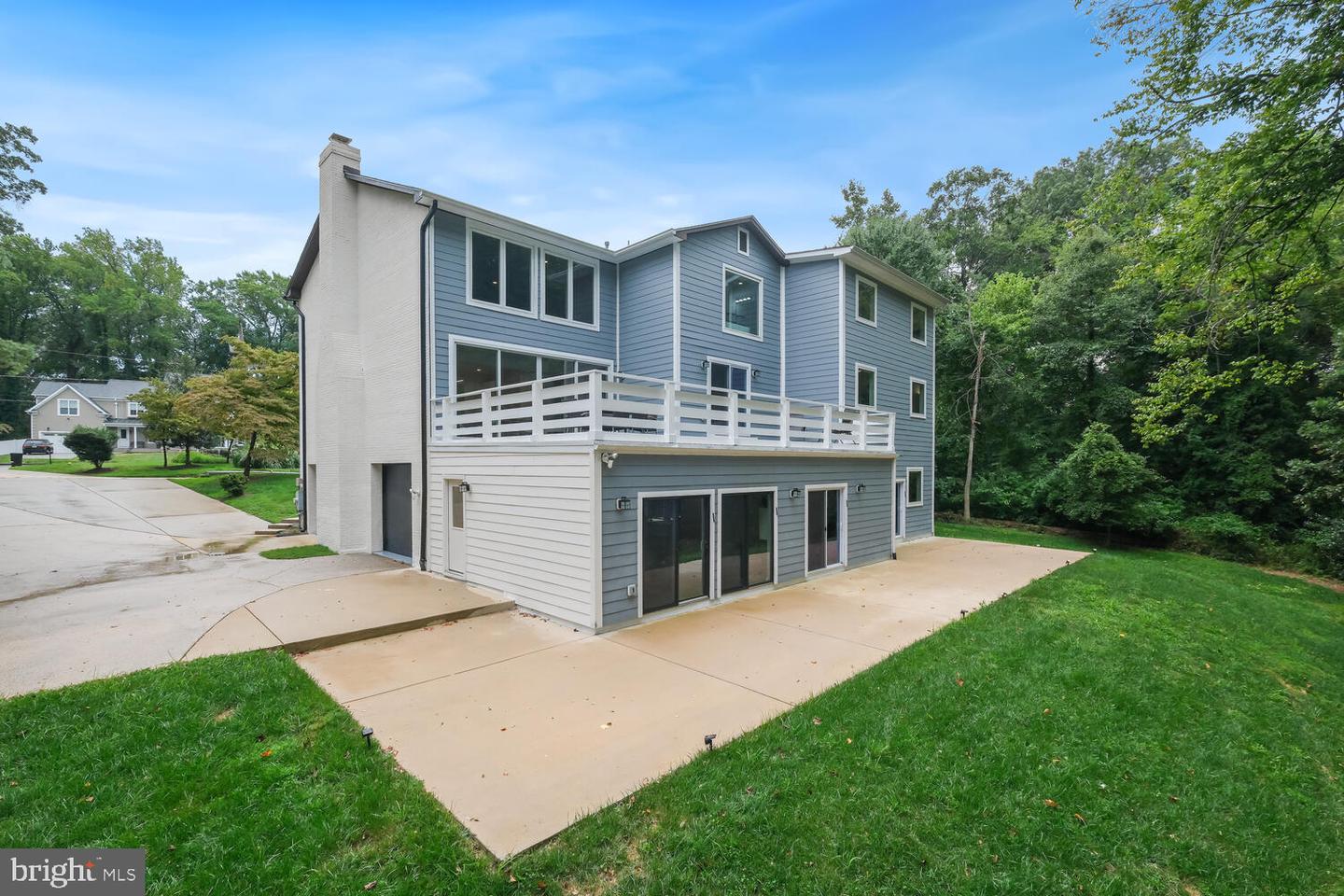 6107 Neilwood Dr