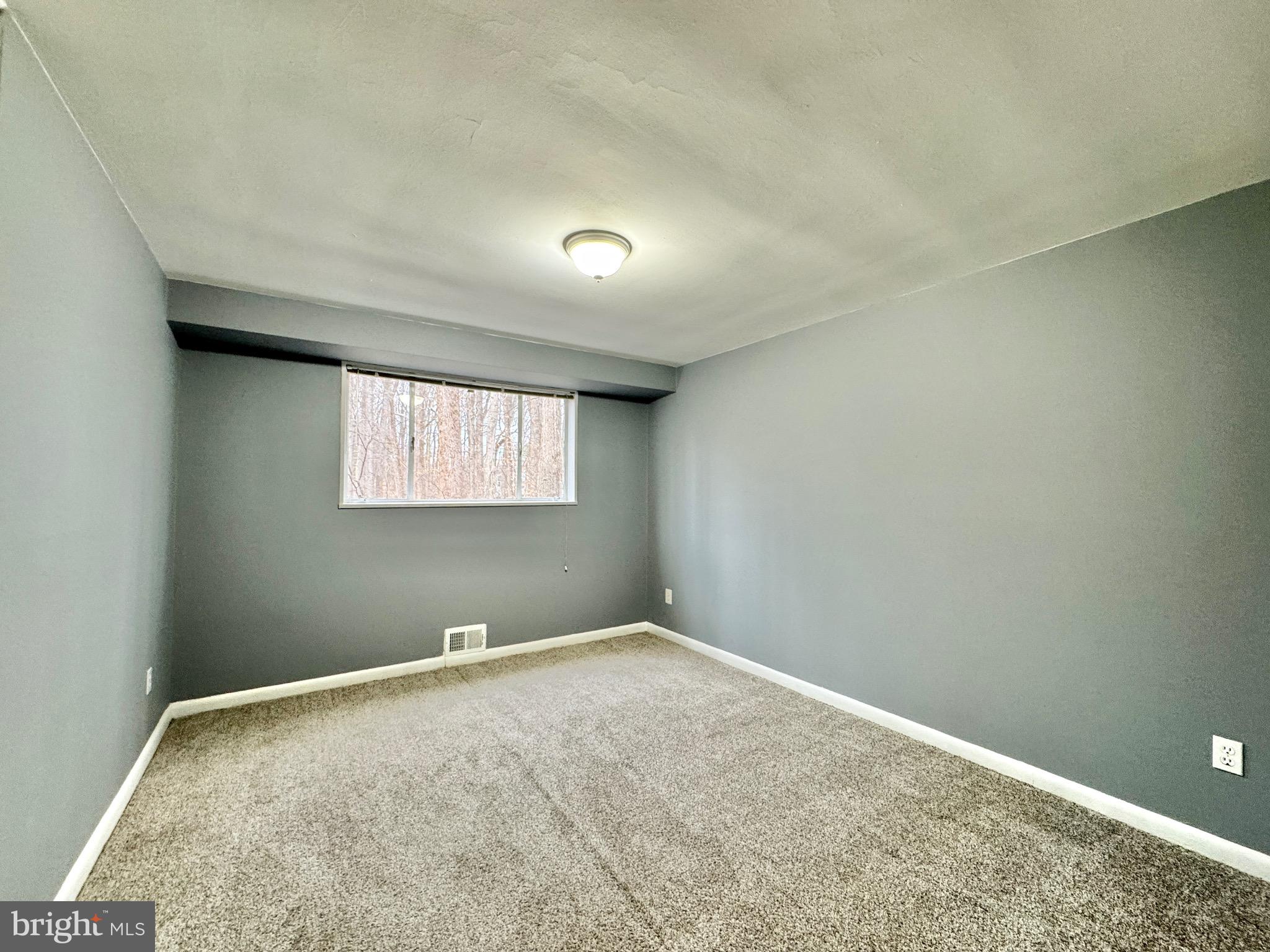 10504 Montrose Ave #M-2