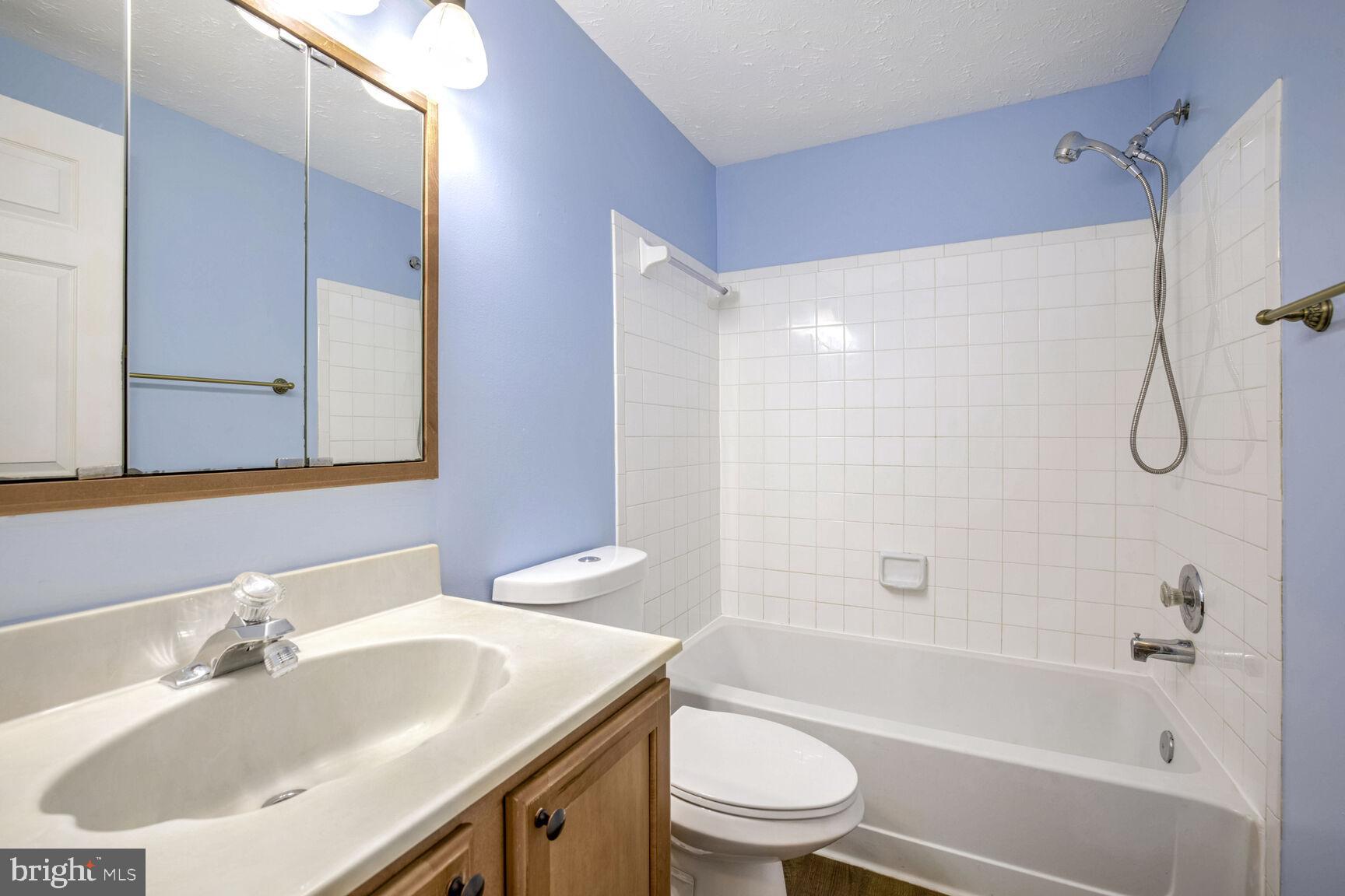 13335 Whitechurch Cir