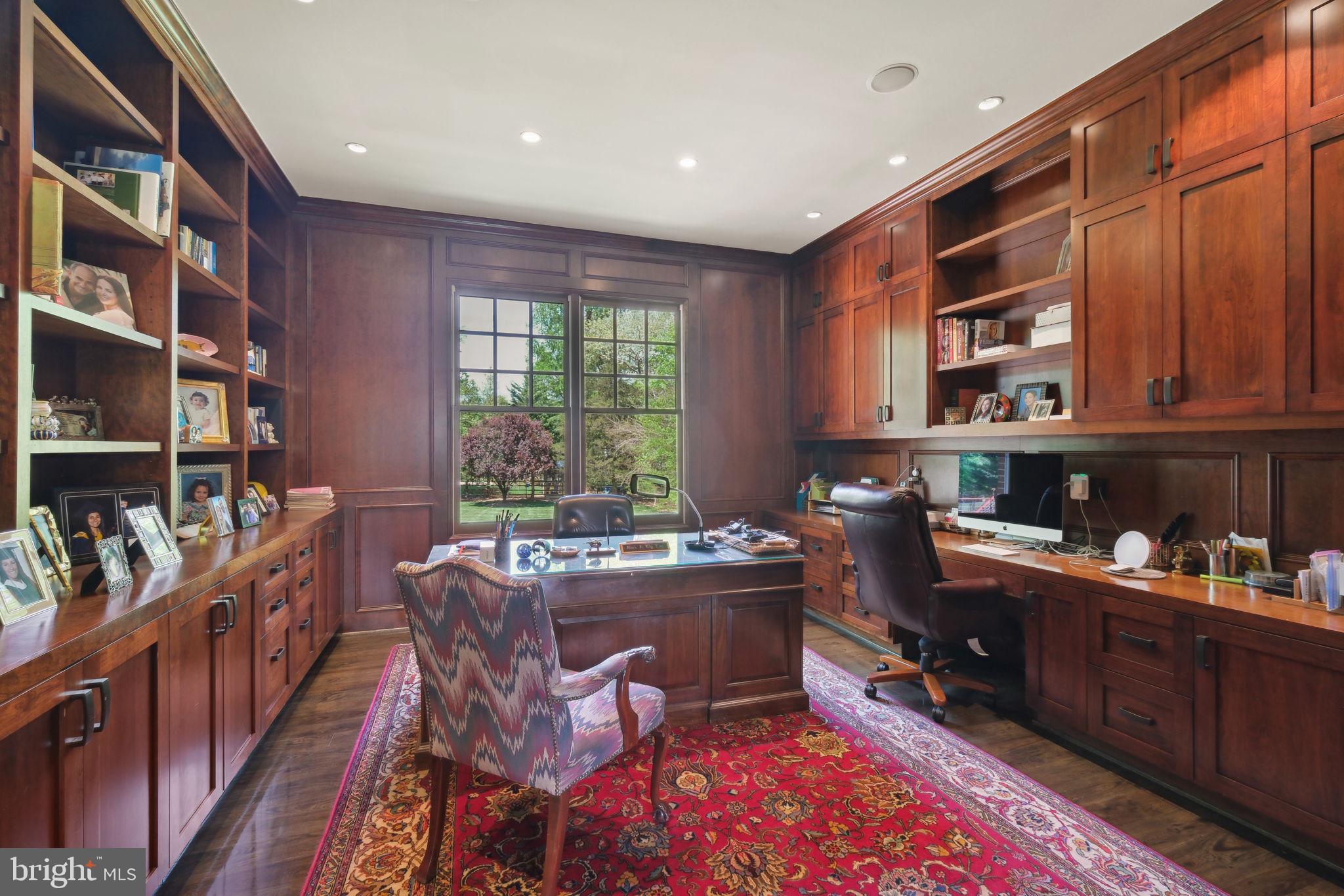 11724 Gainsborough Rd