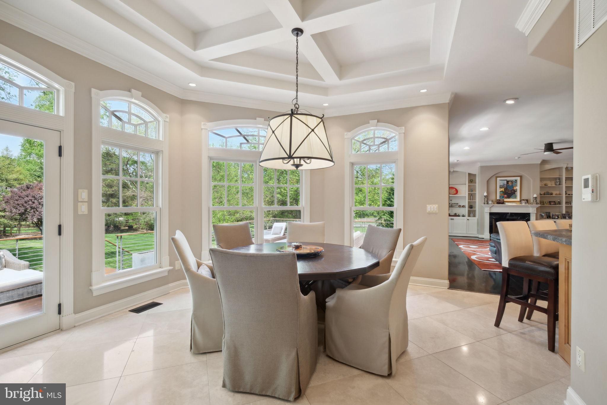 11724 Gainsborough Rd