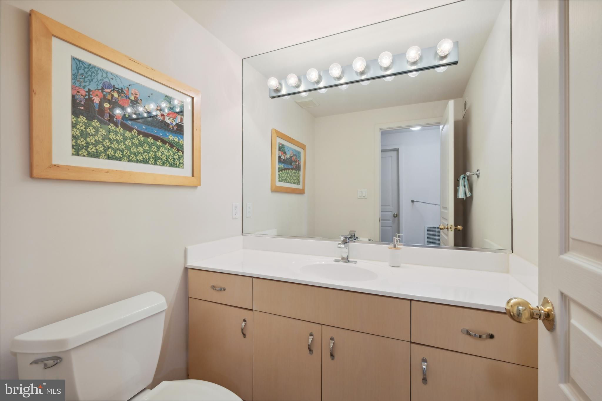 7005 Natelli Woods Ln