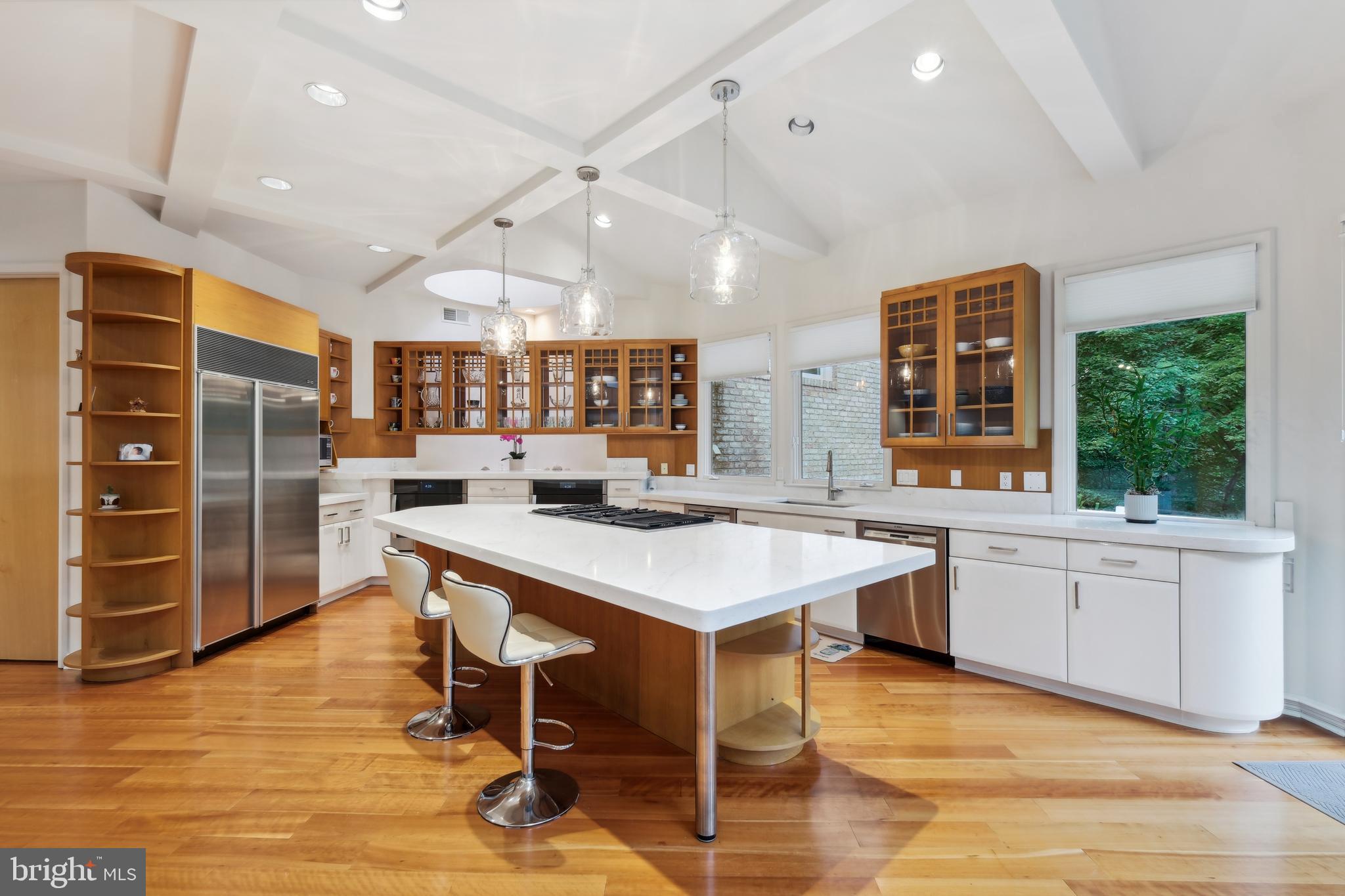 7005 Natelli Woods Ln