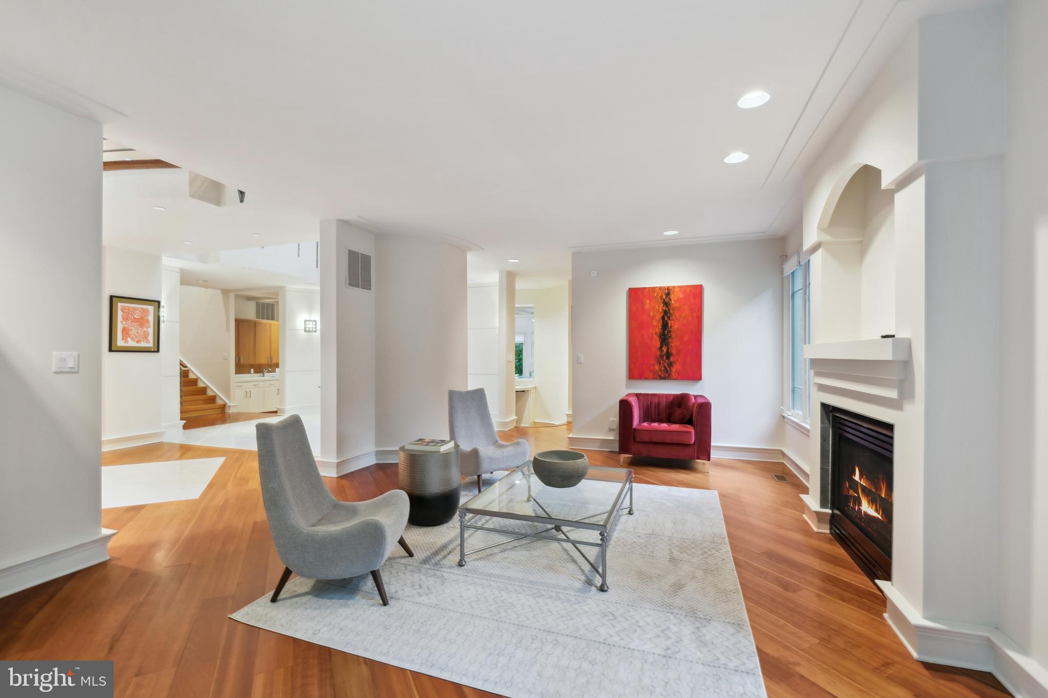 7005 Natelli Woods Ln