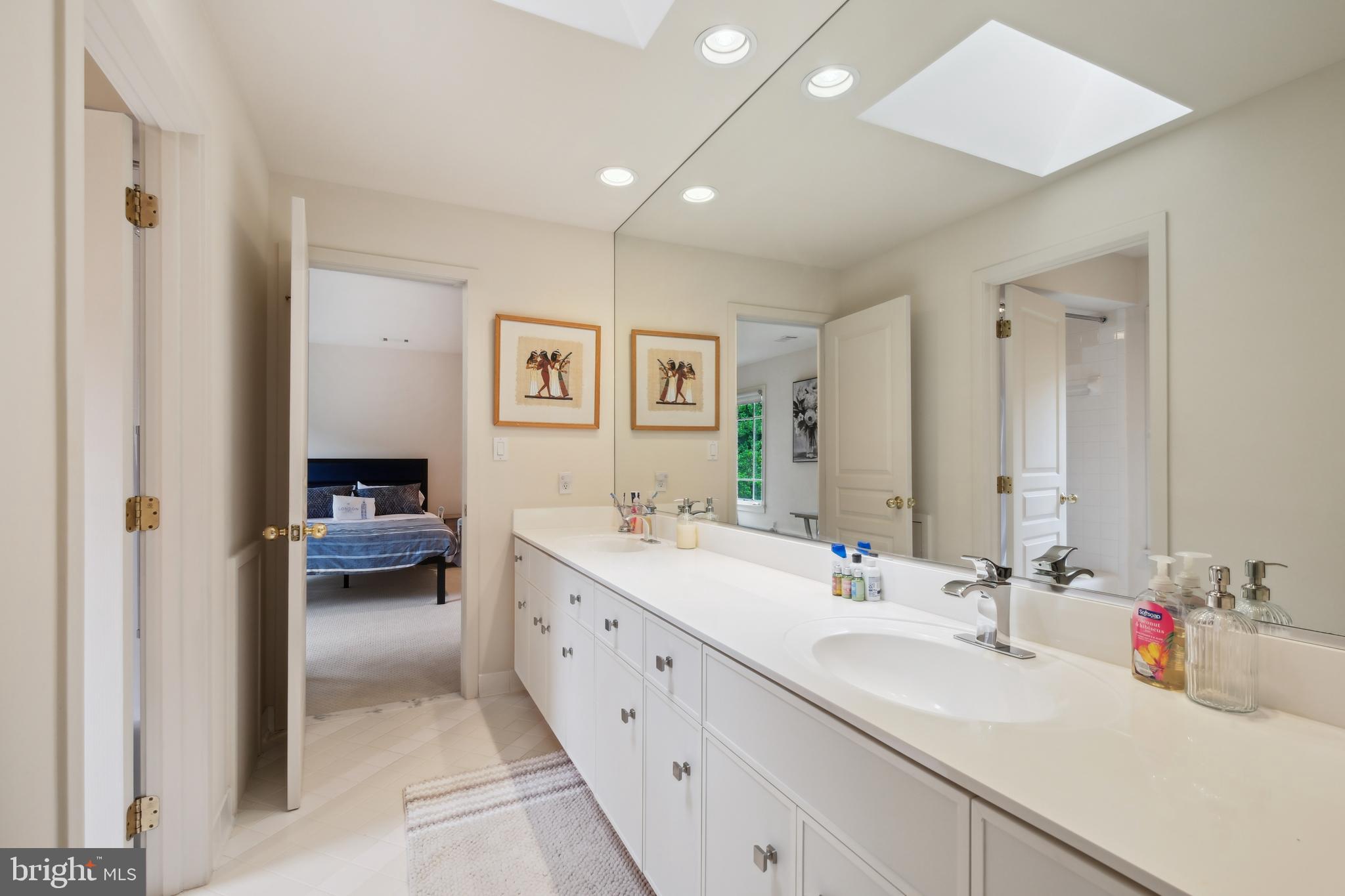 7005 Natelli Woods Ln