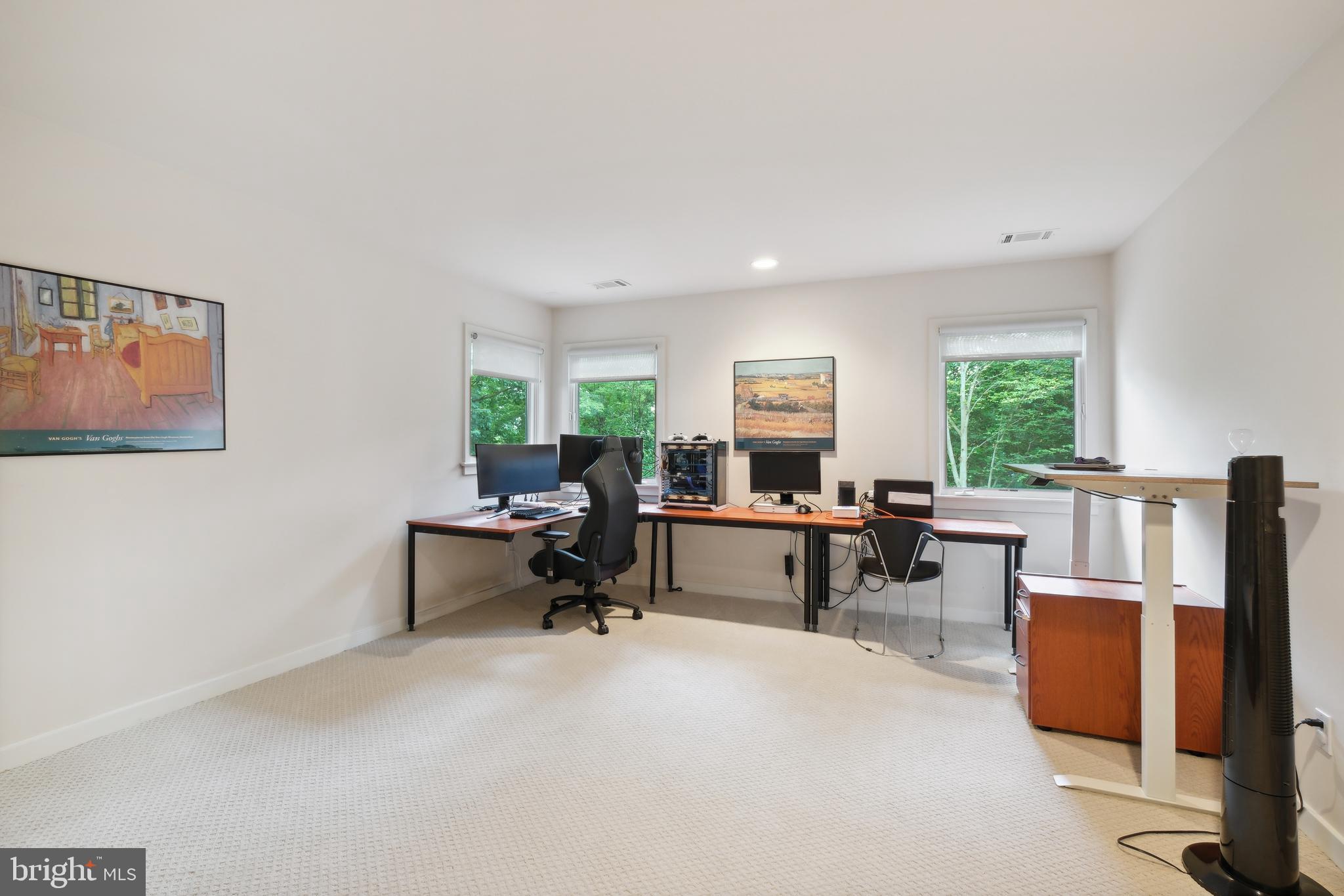 7005 Natelli Woods Ln