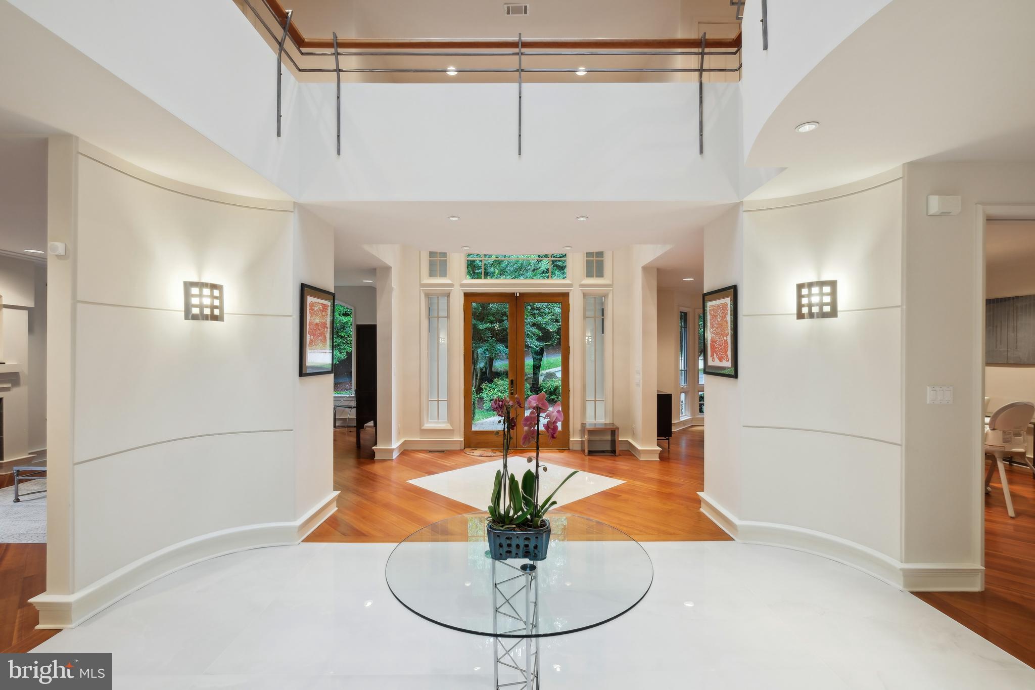 7005 Natelli Woods Ln