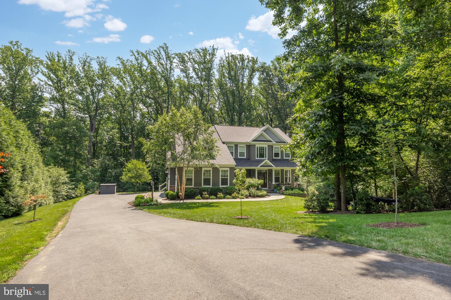 15931 Woods Center Rd