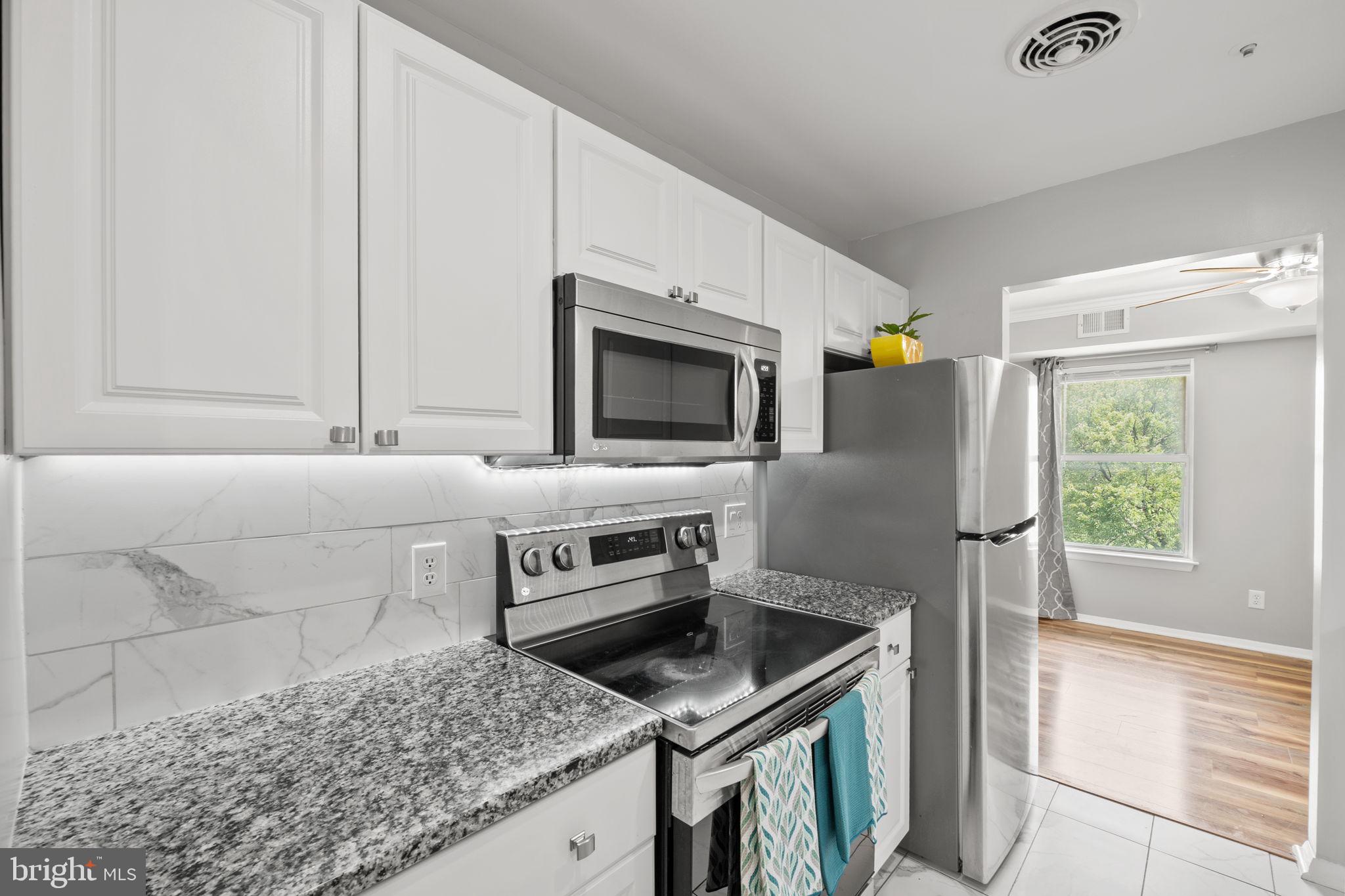 7905 Coriander Dr #303