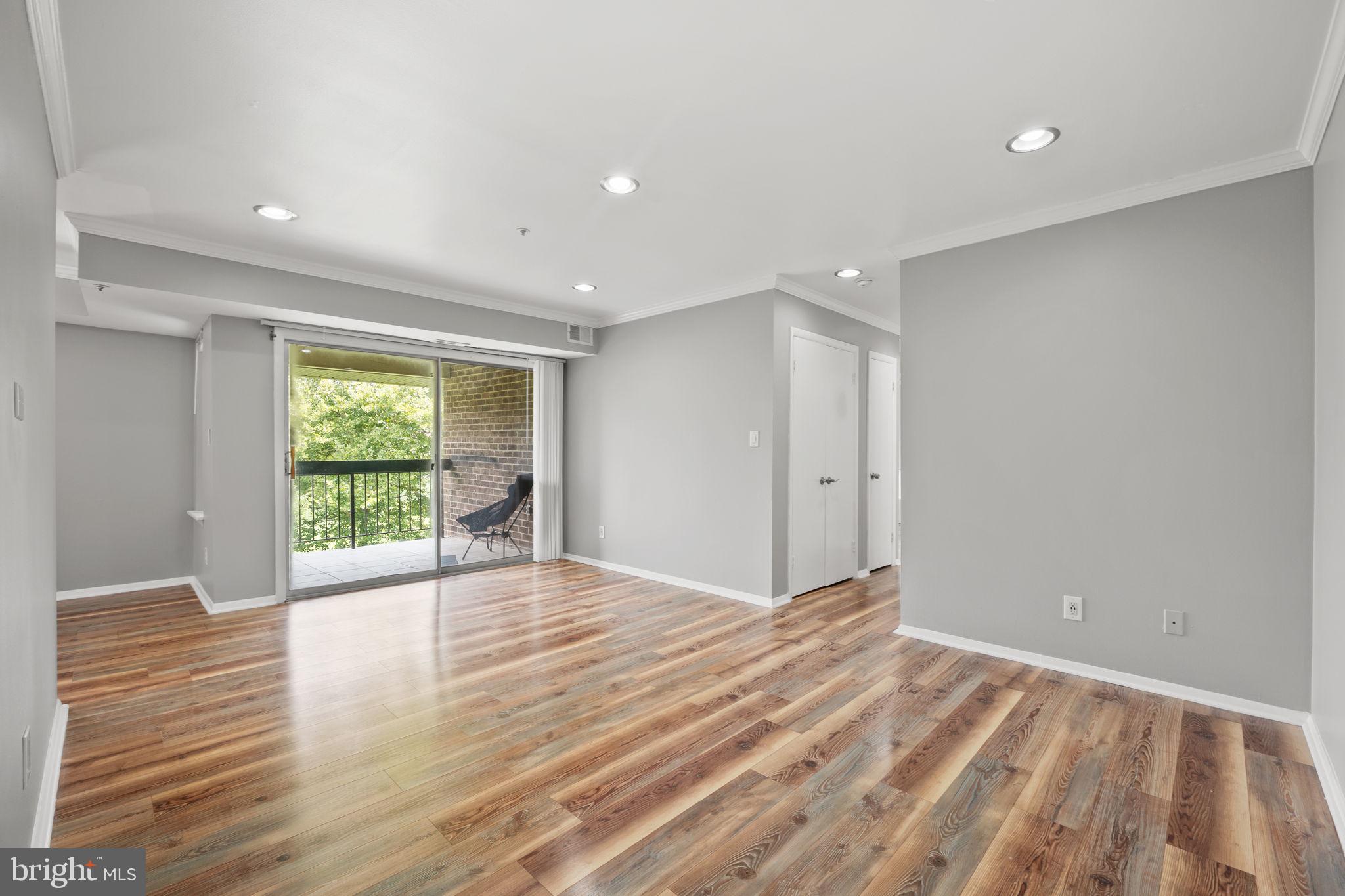 7905 Coriander Dr #303