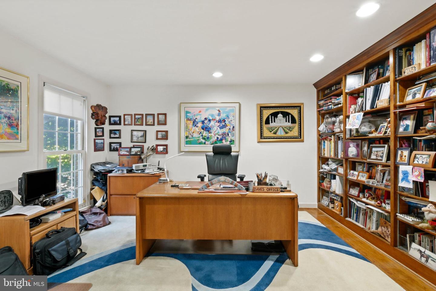 11008 Earlsgate Ln
