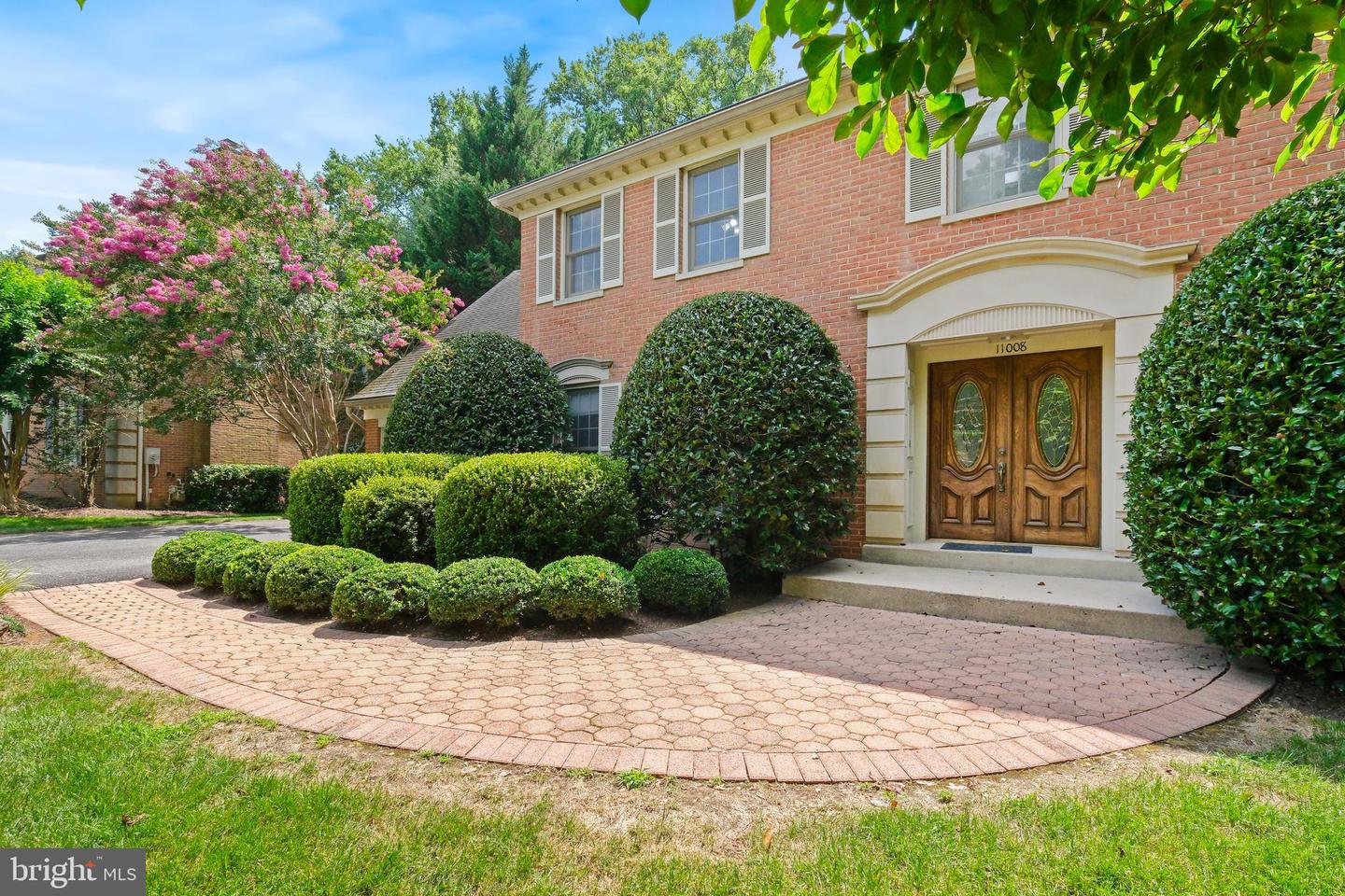 11008 Earlsgate Ln