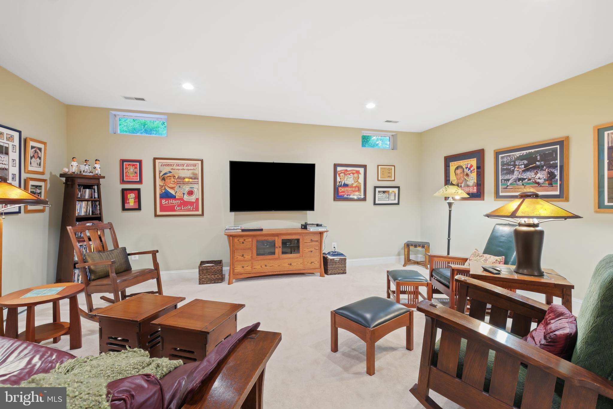 10405 SANDRINGHAM COURT