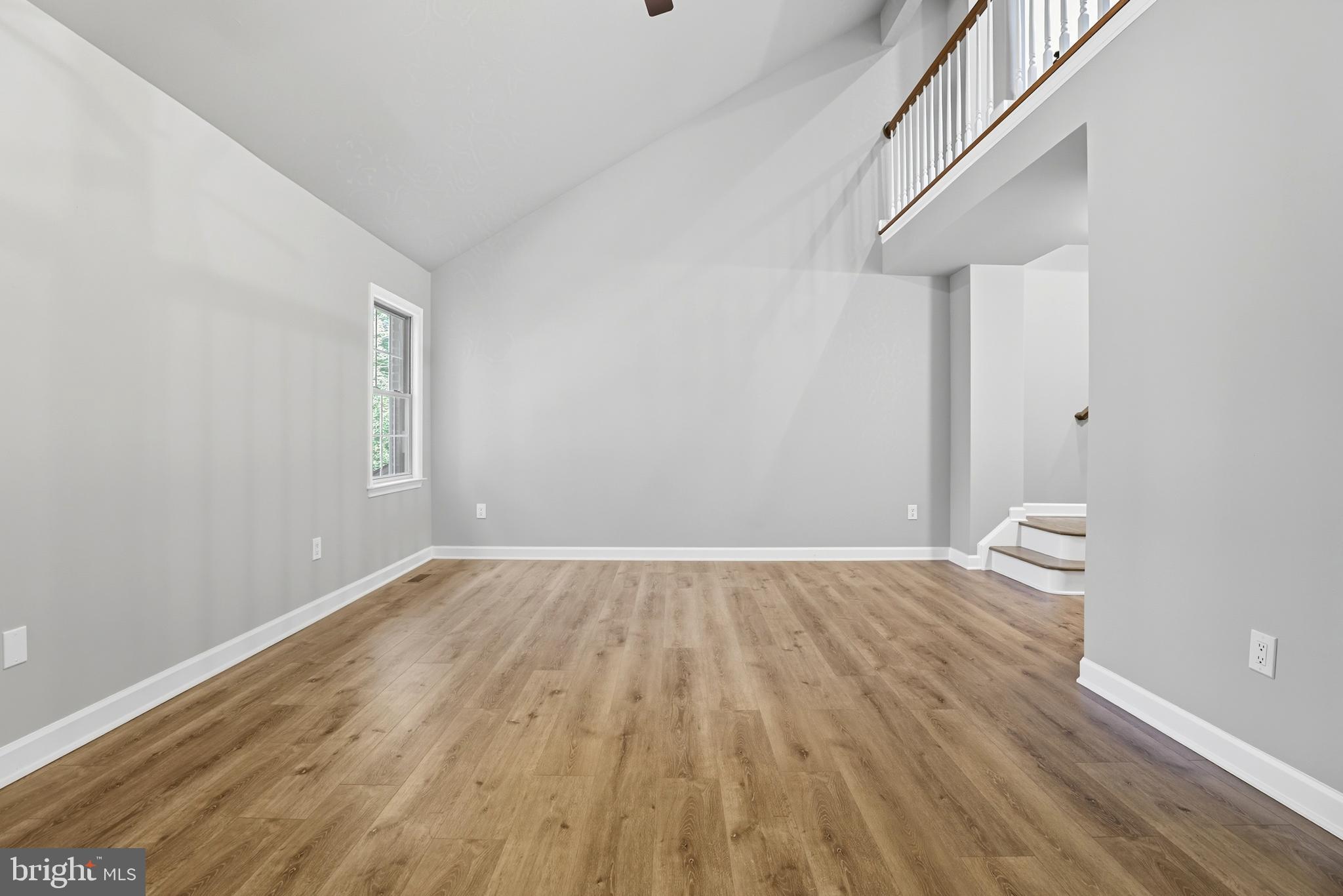 5725 BREWER HOUSE CIRCLE