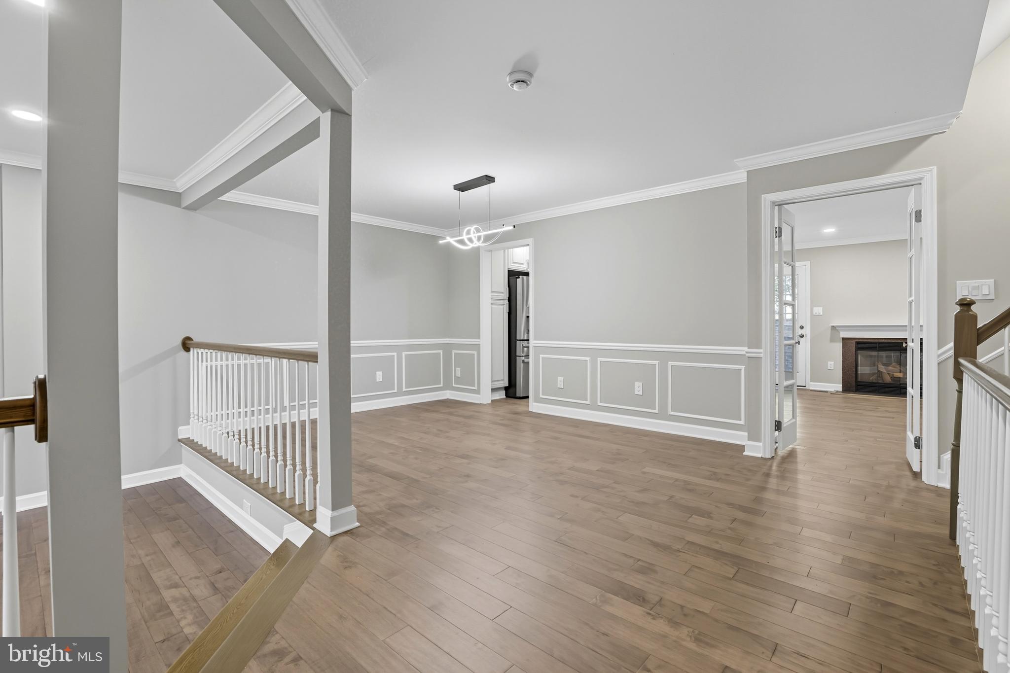5725 BREWER HOUSE CIRCLE