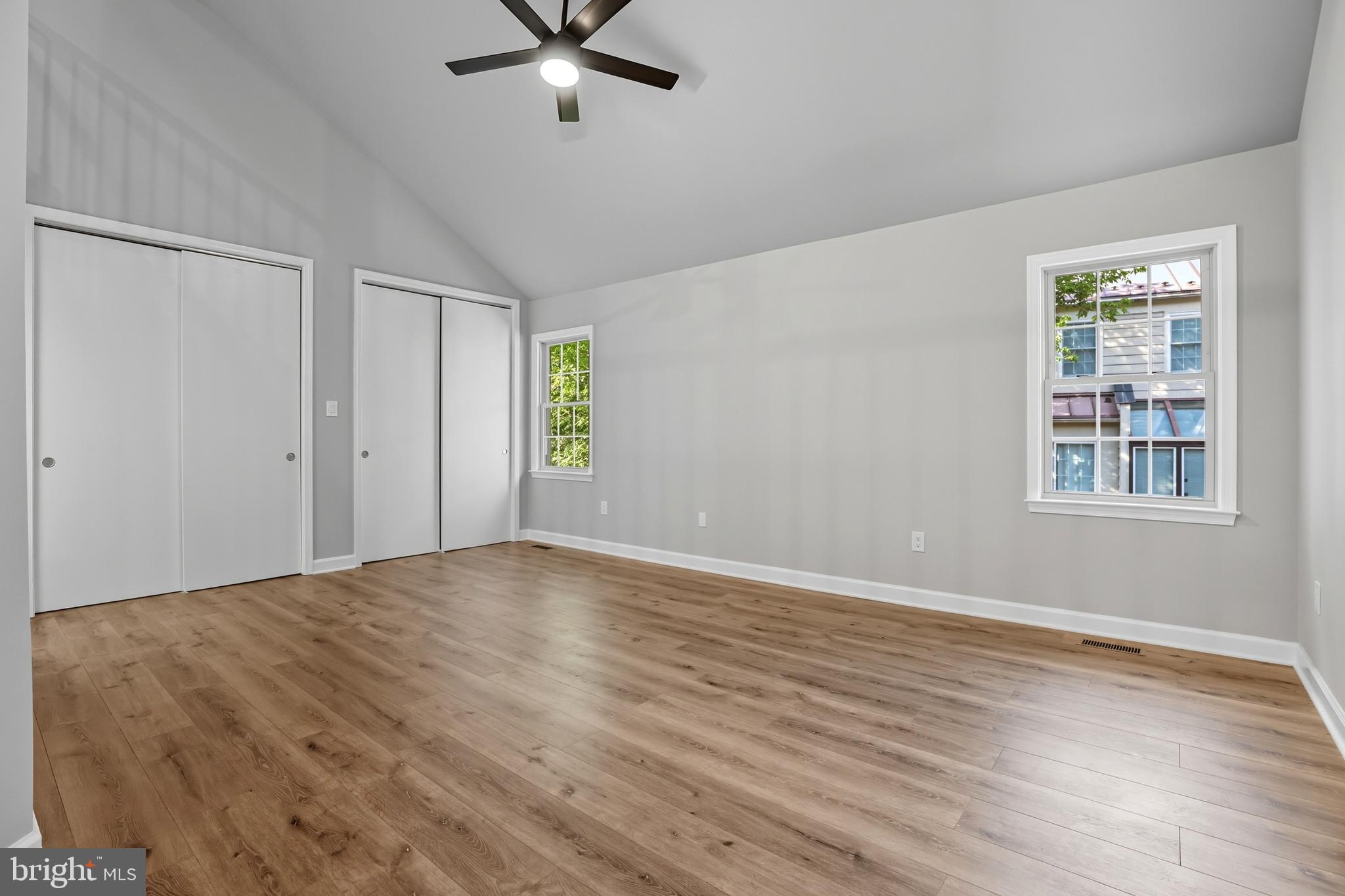 5725 BREWER HOUSE CIRCLE
