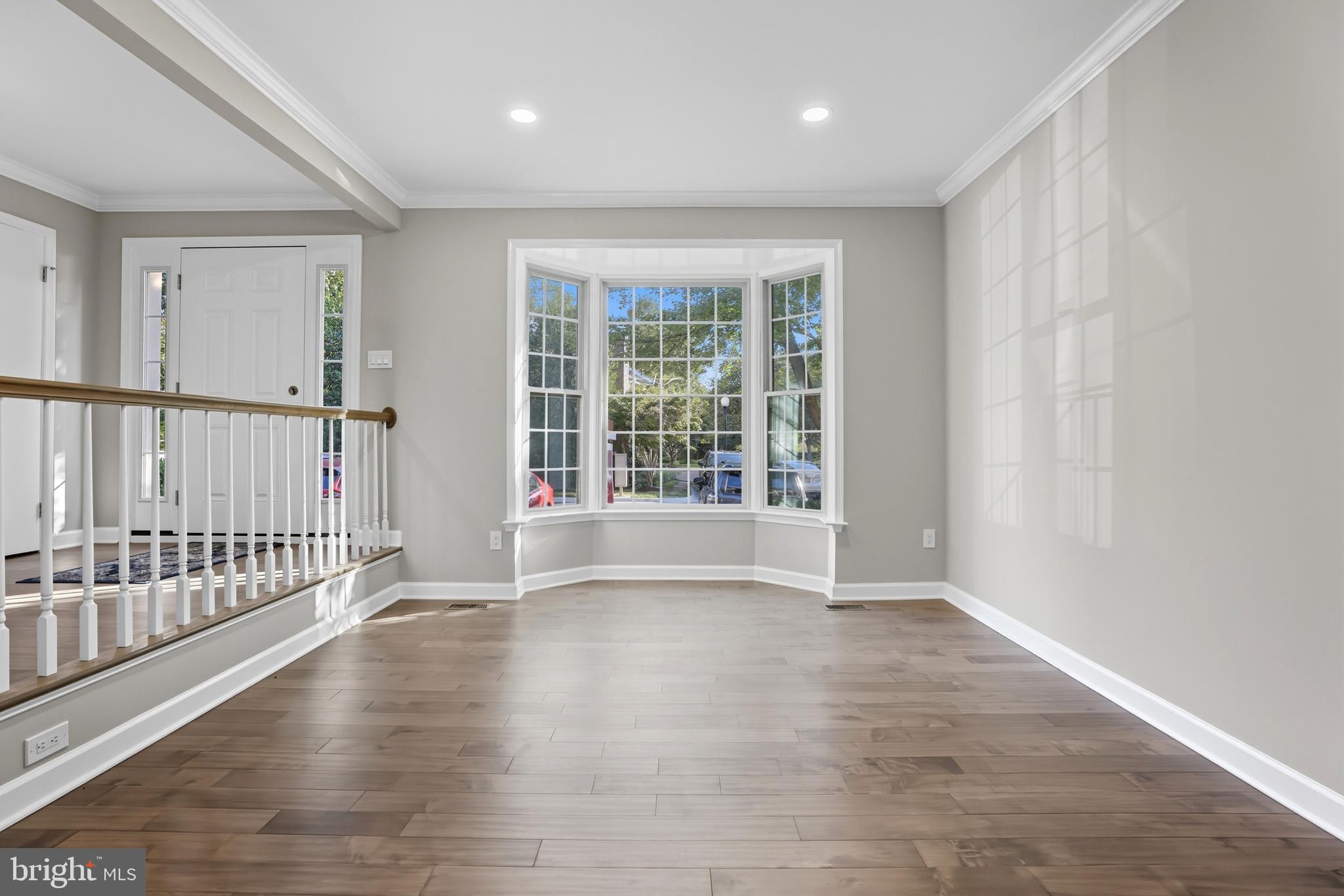 5725 BREWER HOUSE CIRCLE