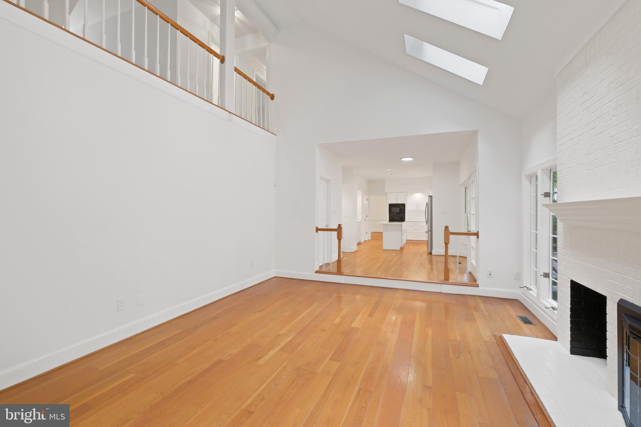 5606 SUGARBUSH LANE