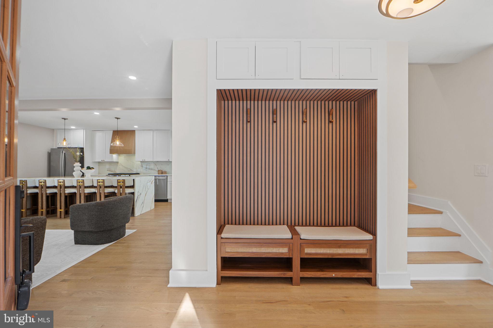 8511 HUNTER CREEK TRAIL