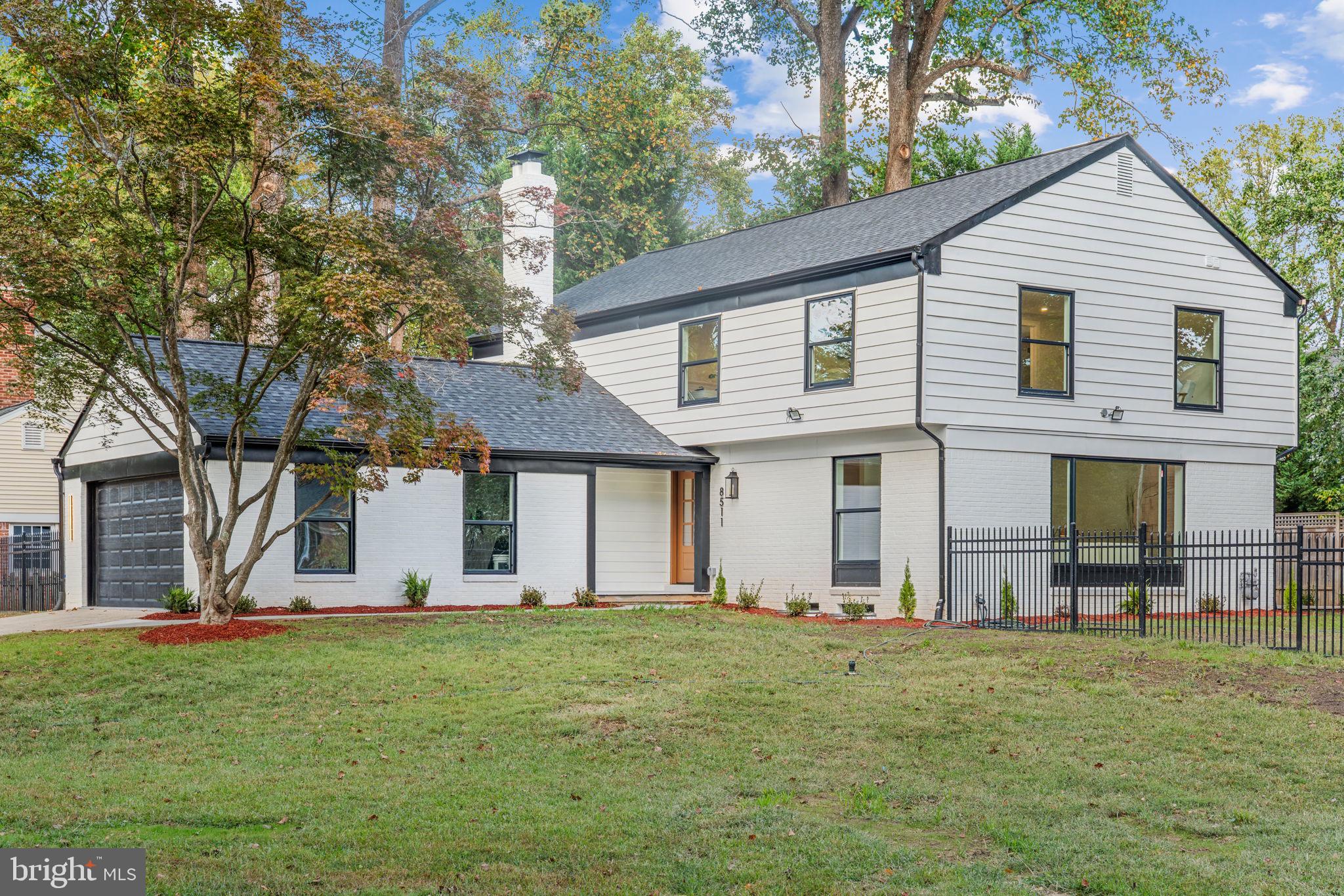 8511 HUNTER CREEK TRAIL