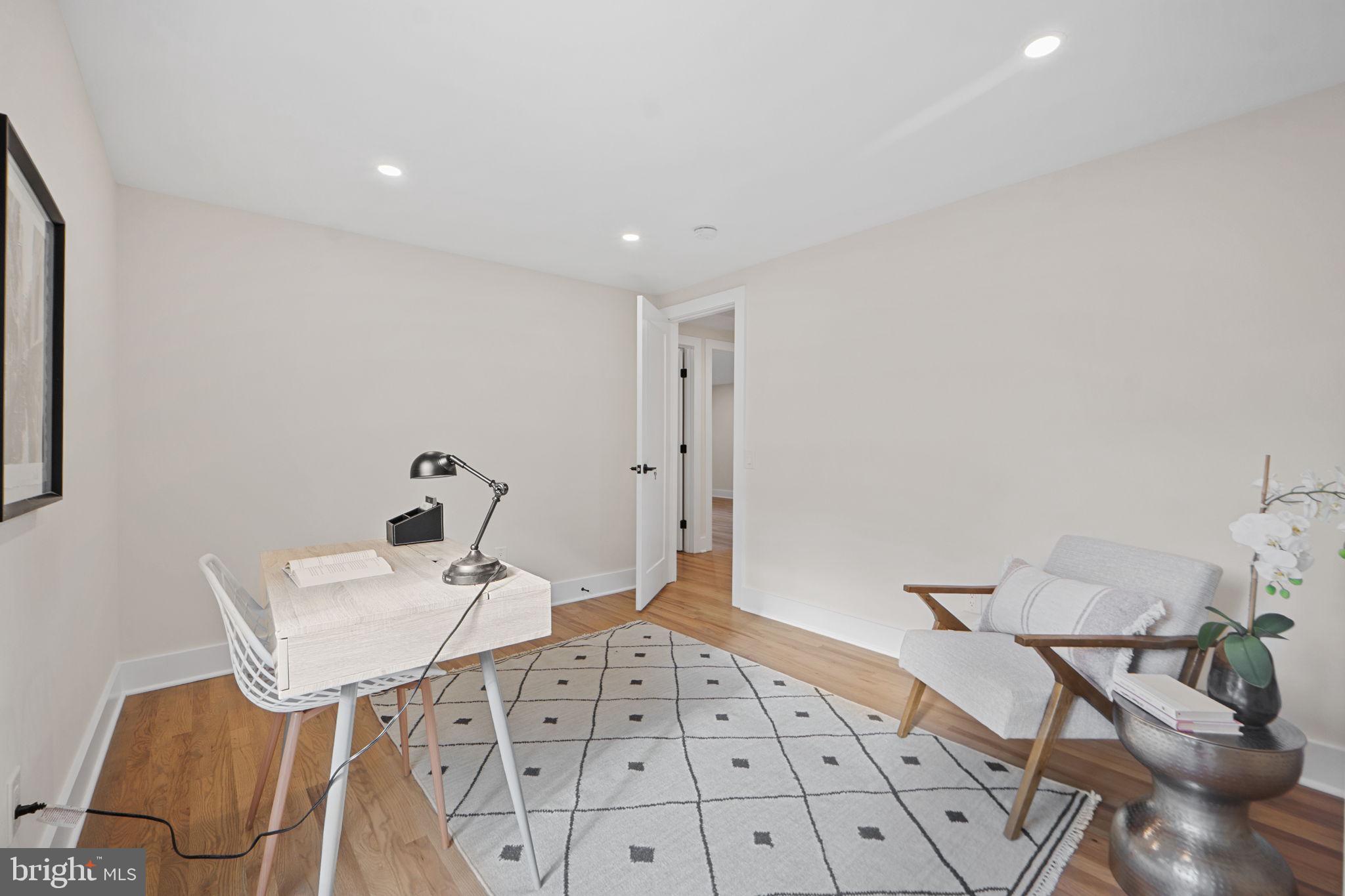 8511 HUNTER CREEK TRAIL