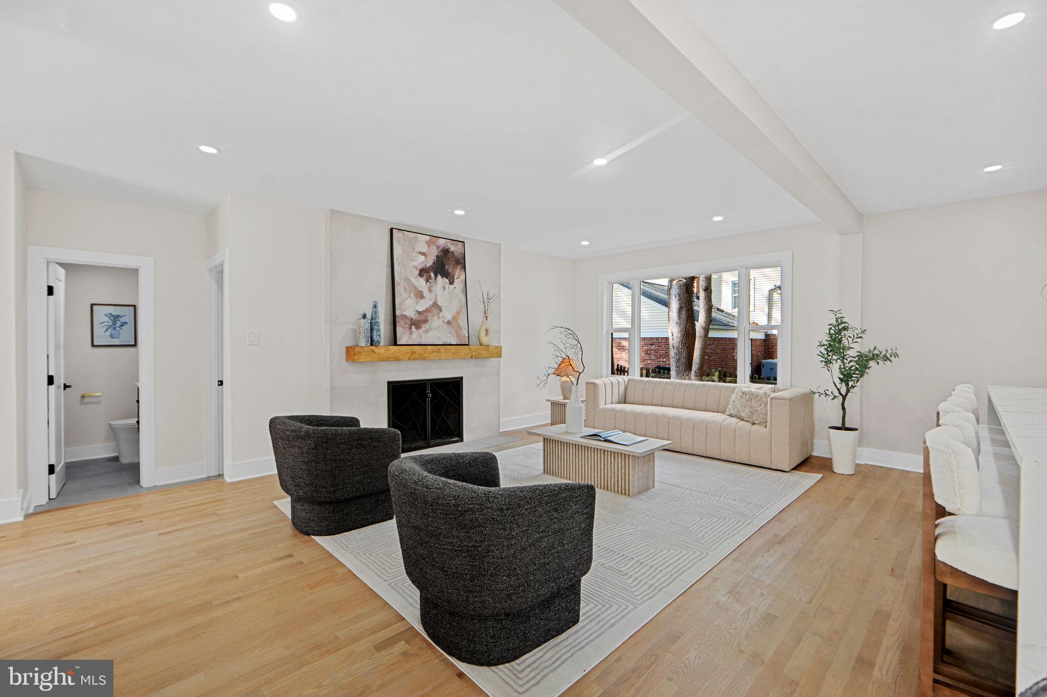 8511 HUNTER CREEK TRAIL