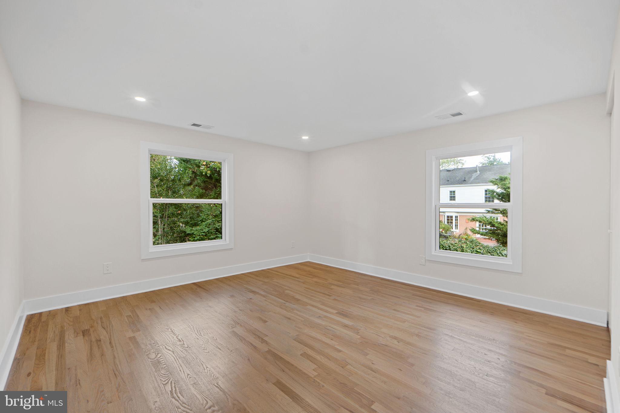 8511 HUNTER CREEK TRAIL