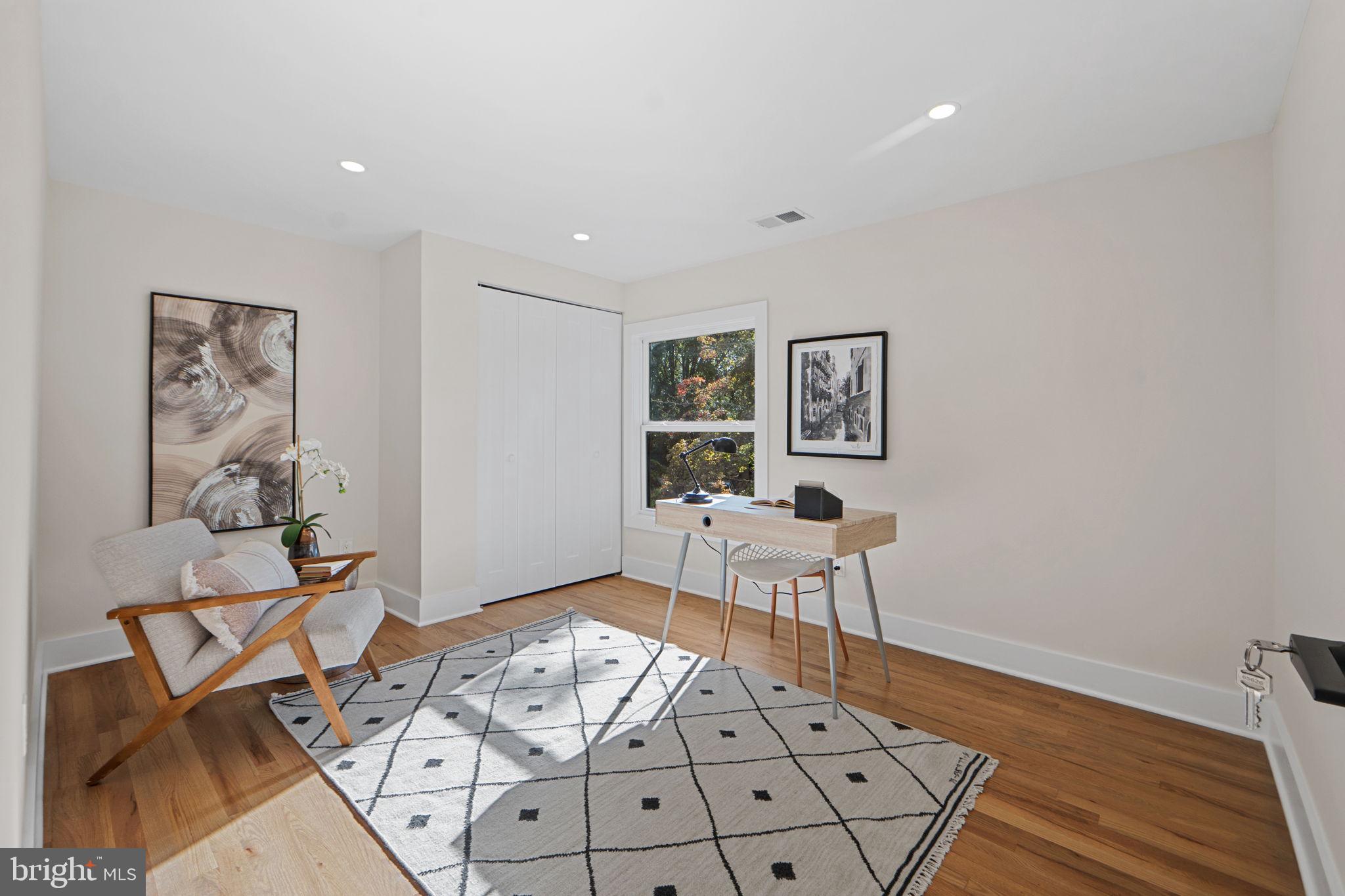 8511 HUNTER CREEK TRAIL