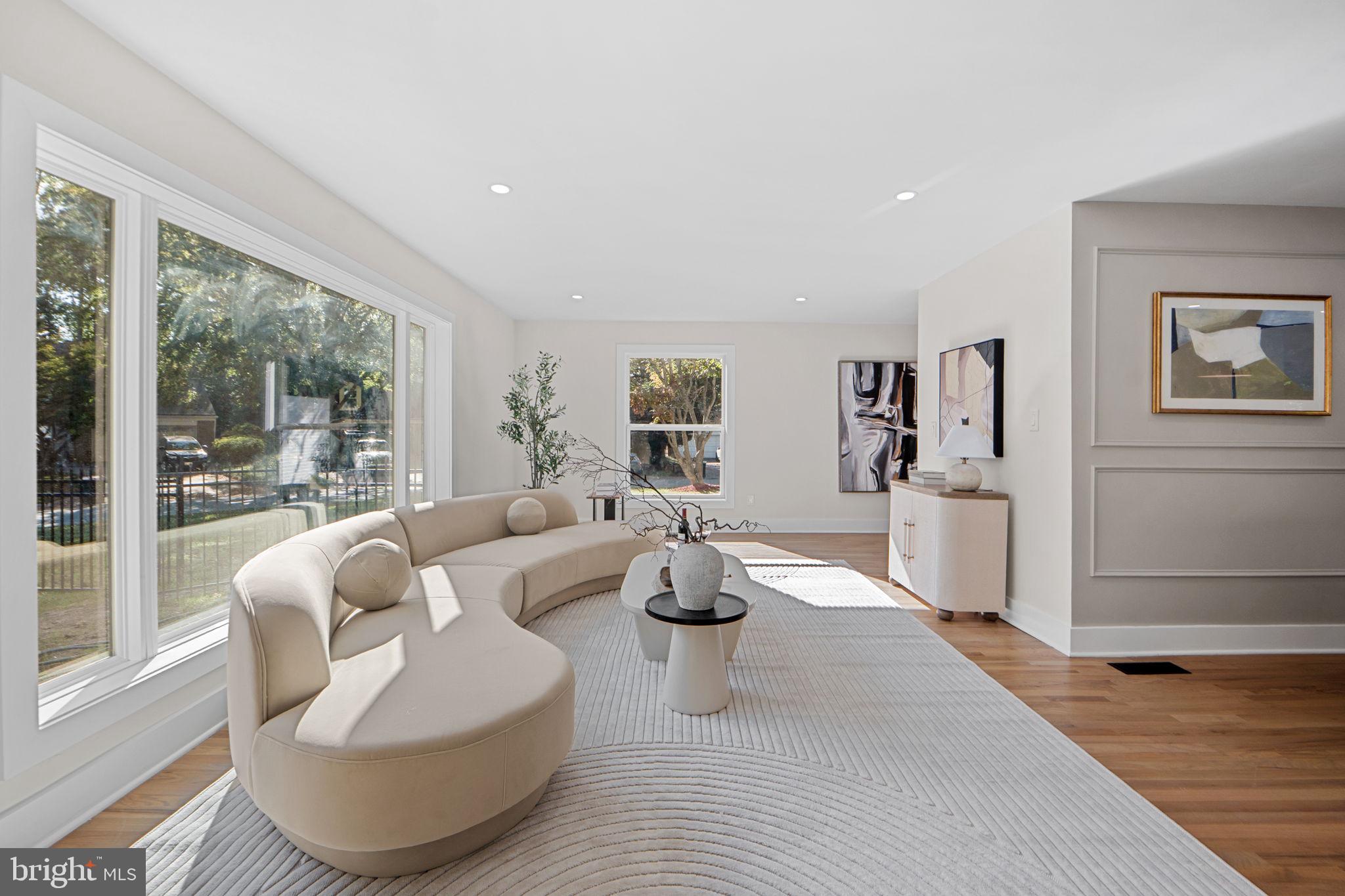 8511 HUNTER CREEK TRAIL