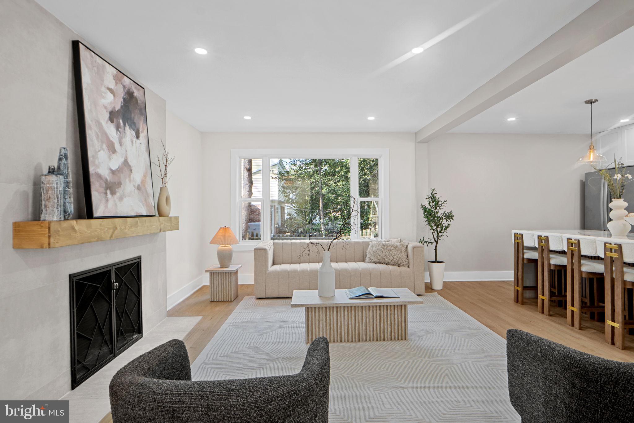 8511 HUNTER CREEK TRAIL