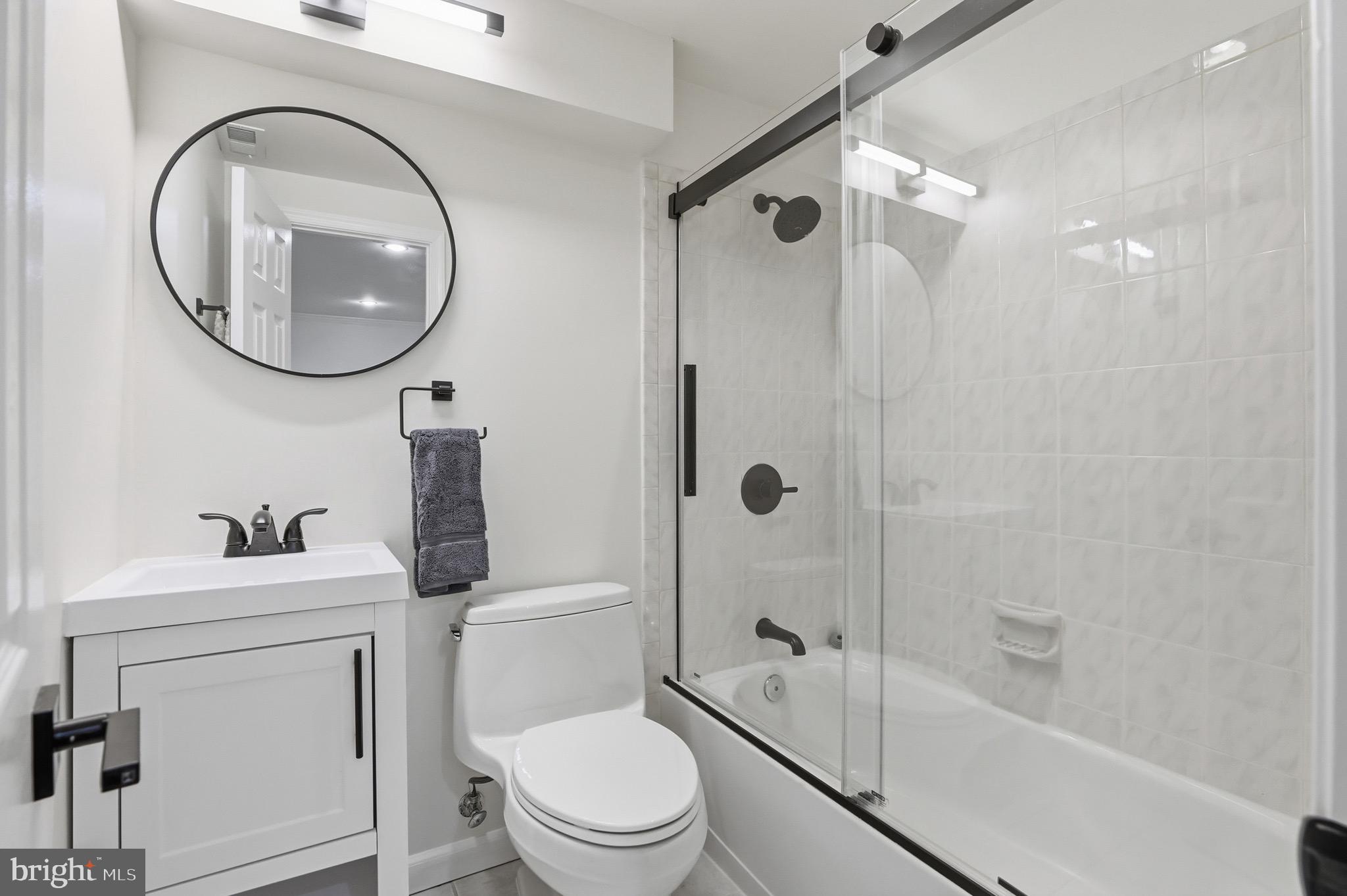 13222 MAPLECREST DRIVE