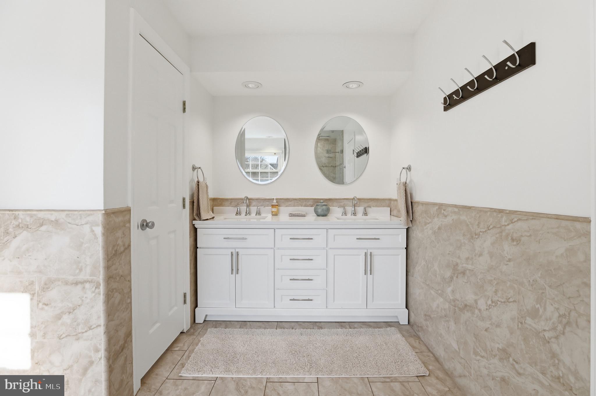 13222 MAPLECREST DRIVE