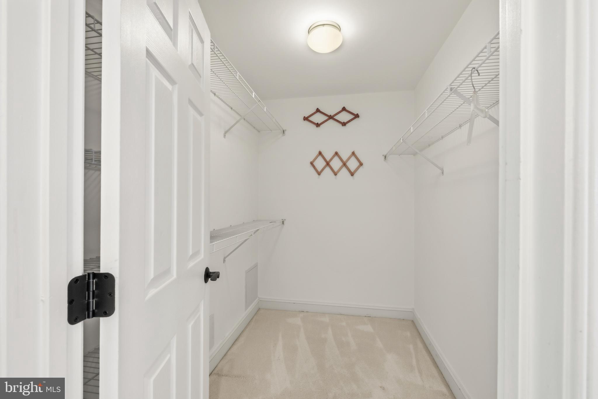 10405 SANDRINGHAM COURT