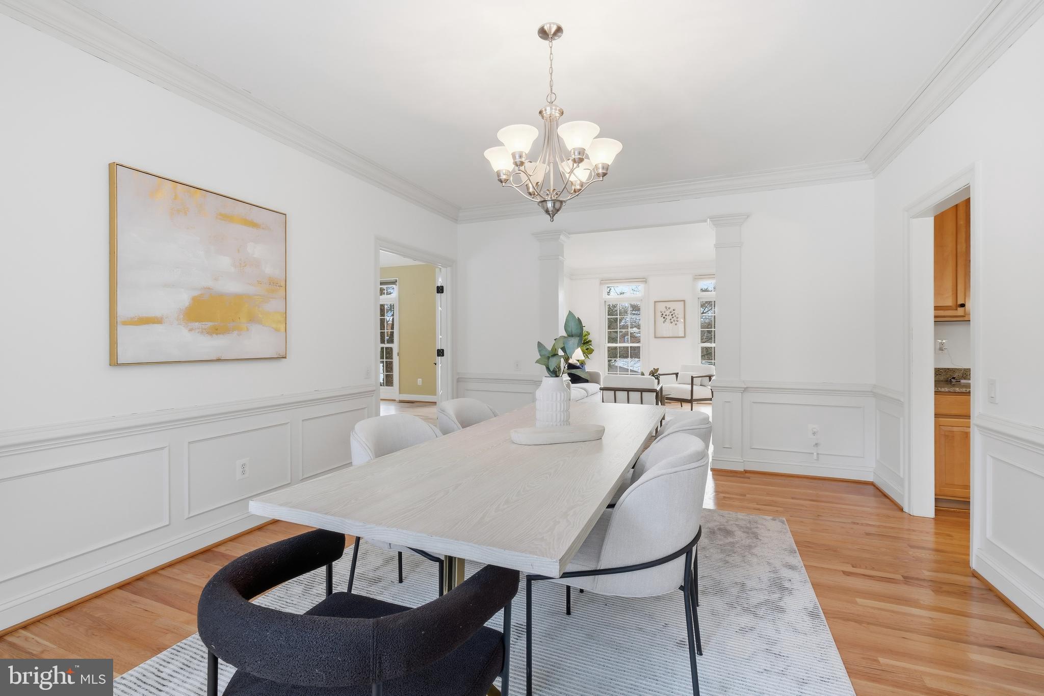 10405 SANDRINGHAM COURT