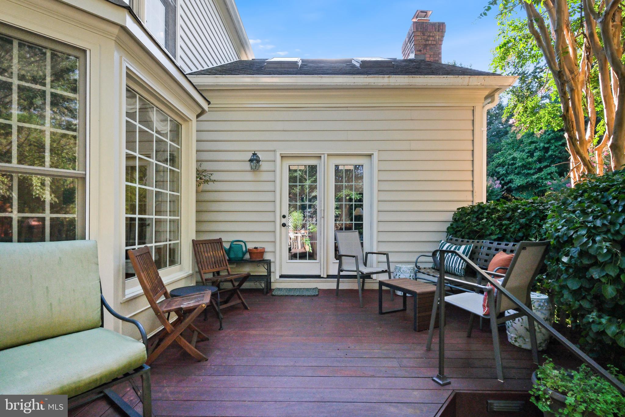 10405 SANDRINGHAM COURT