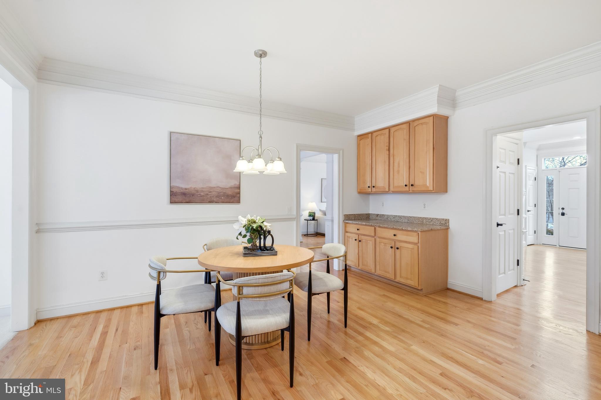 10405 SANDRINGHAM COURT