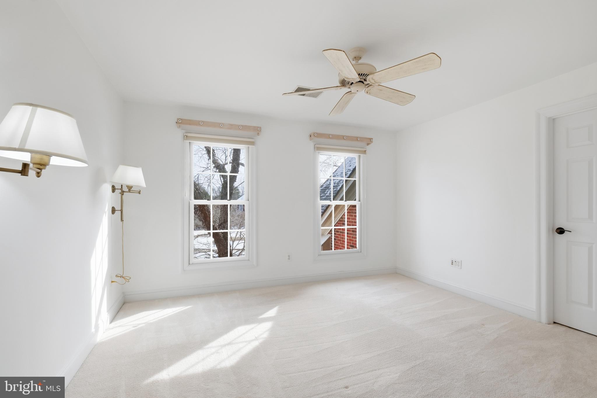 10405 SANDRINGHAM COURT