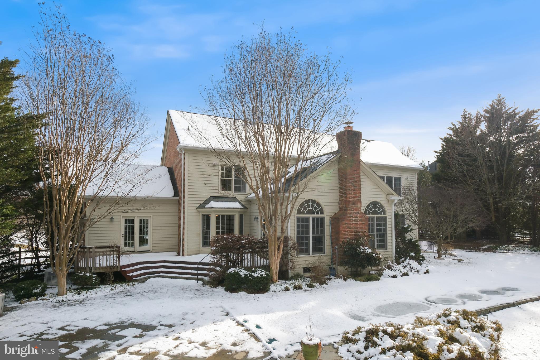 10405 SANDRINGHAM COURT