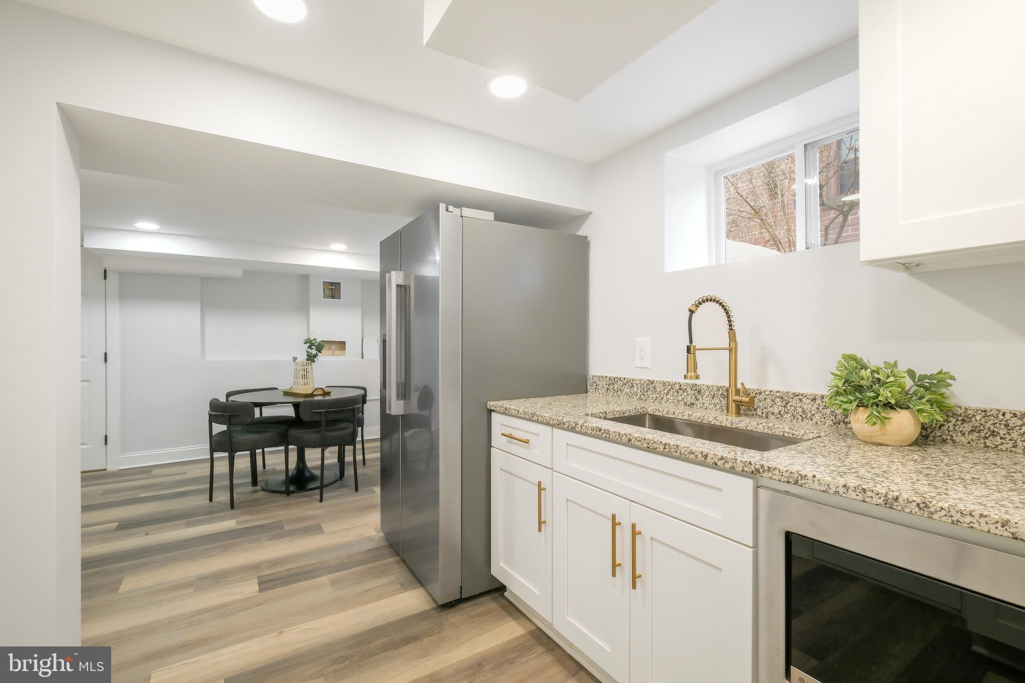 617 GREENBRIER DRIVE