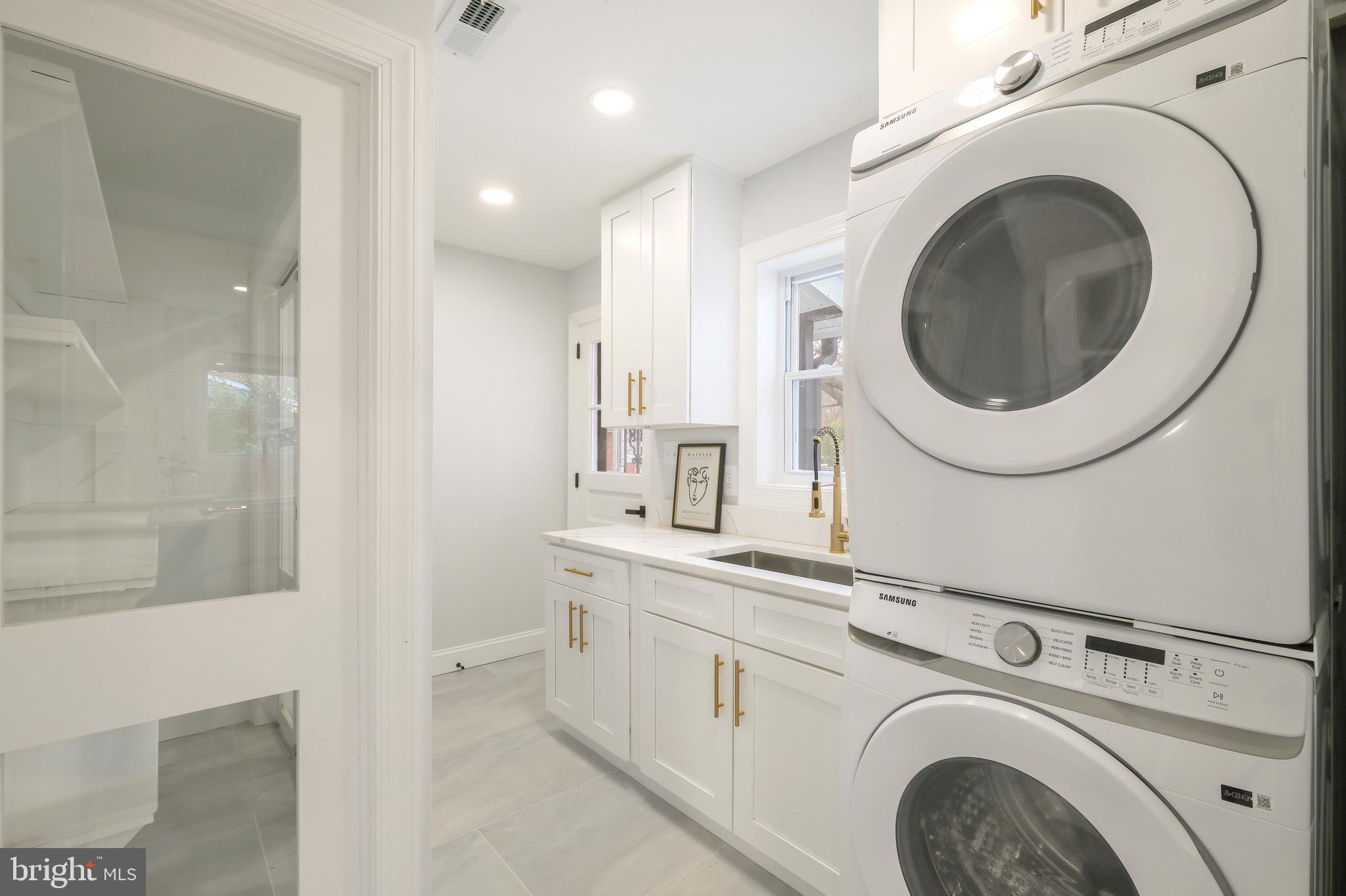 617 GREENBRIER DRIVE